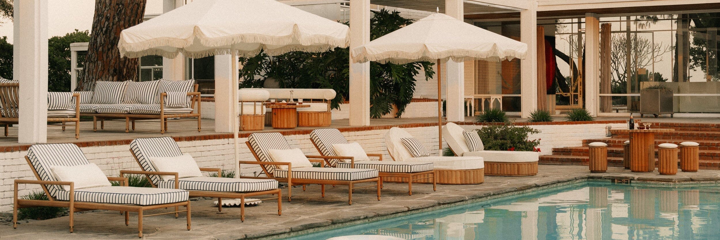 Sun Loungers: Stylish & Durable – Business & Pleasure Co.
