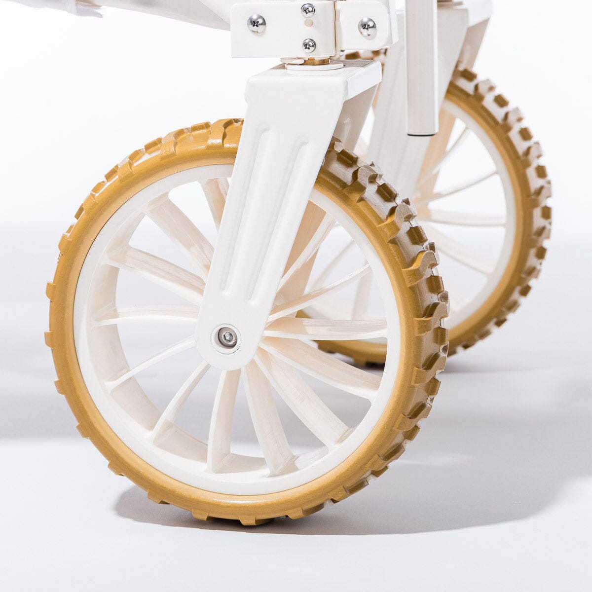 The Folding Beach Cart x Julia Berolzheimer in Green Navy B&P Co. x Julia Berolzheimer