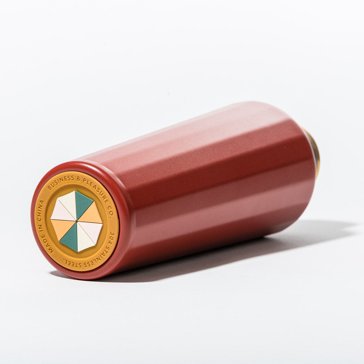 The Hemingway Drinkware - Flask - Terracotta Red - 25 Oz Drinkware Business & Pleasure Co.