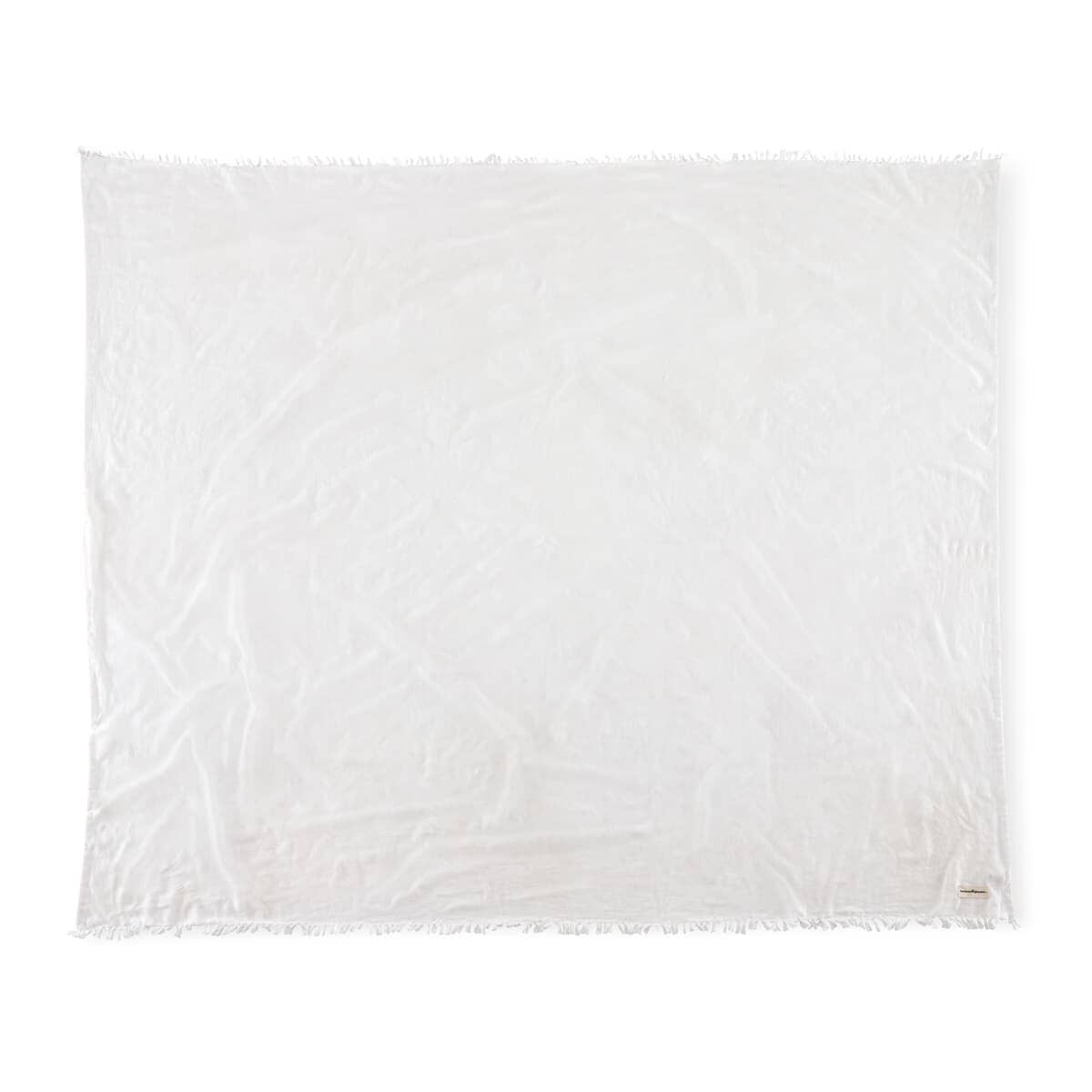 White Tablecloth laying flat in a square