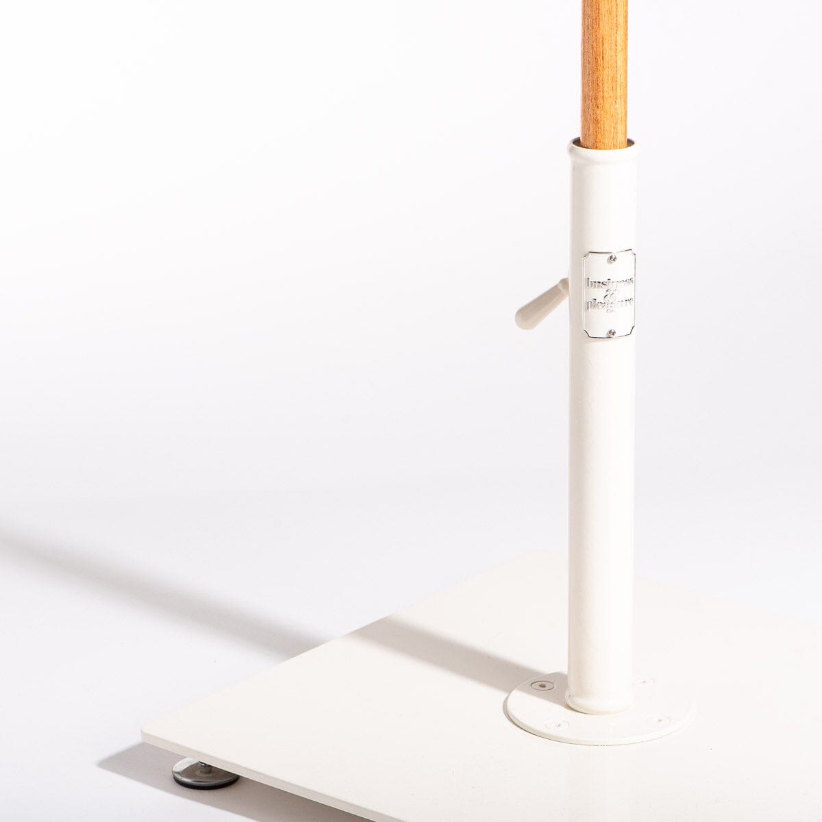 The Classic Base - 35 lbs - Antique White Classic Base Business & Pleasure Co.