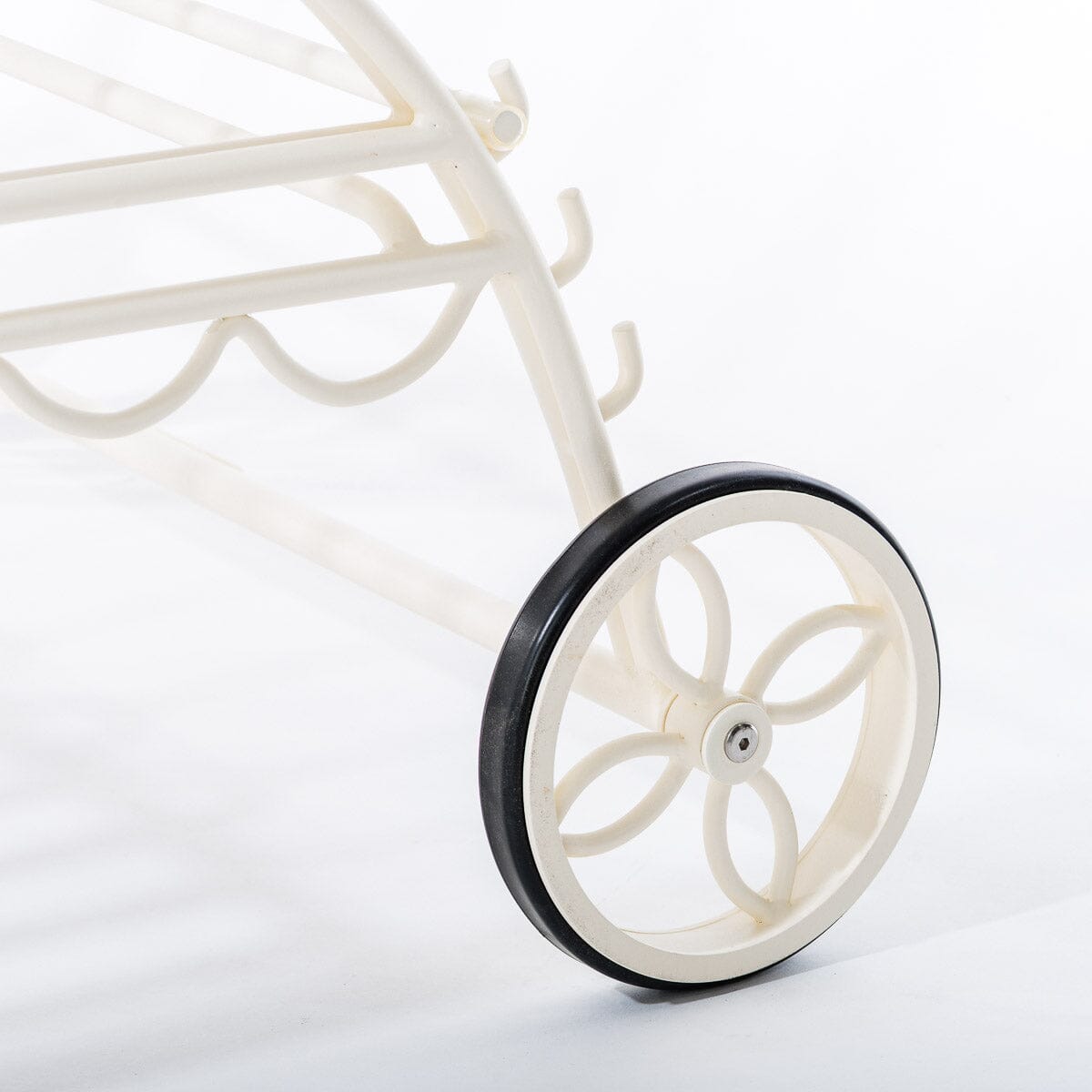 The Al Fresco Sun Lounger - Frame - Antique White Al Fresco Sun Lounger Business & Pleasure Co.