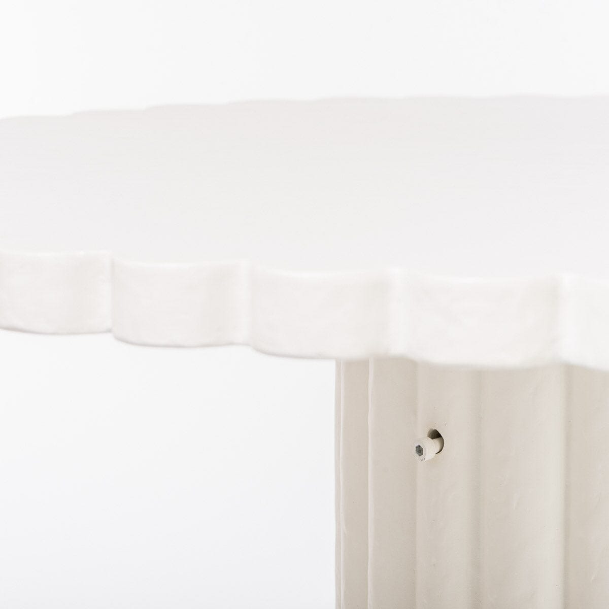 The Daisy Table - Antique White