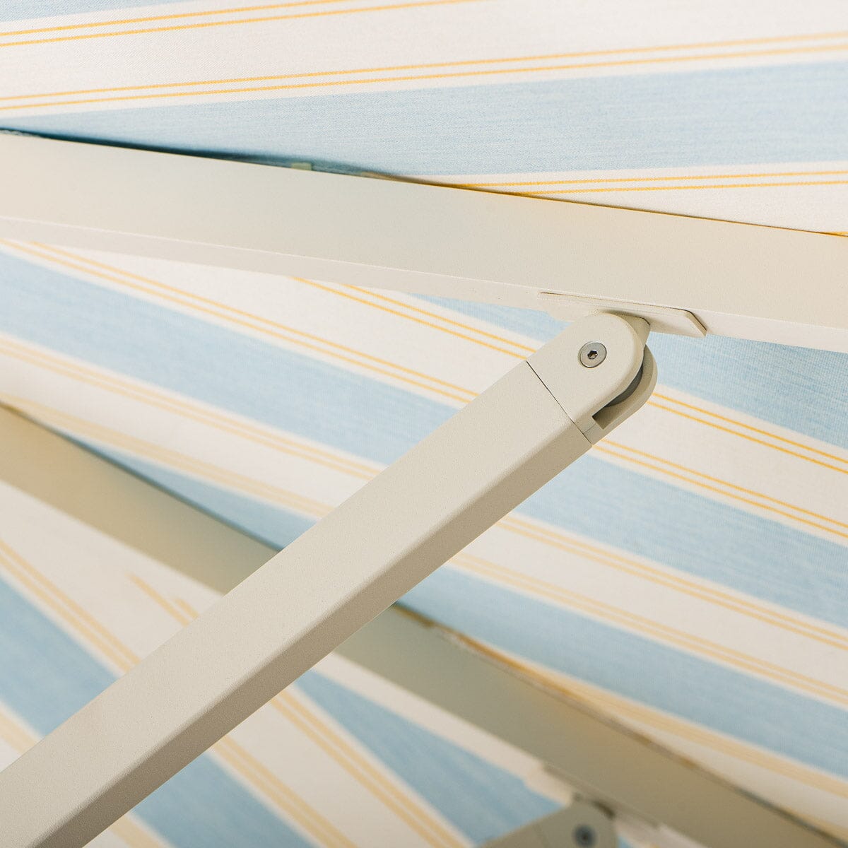 The Resort Market Umbrella - Octagon - Canopy 10 - Tuuli Stripe Blue