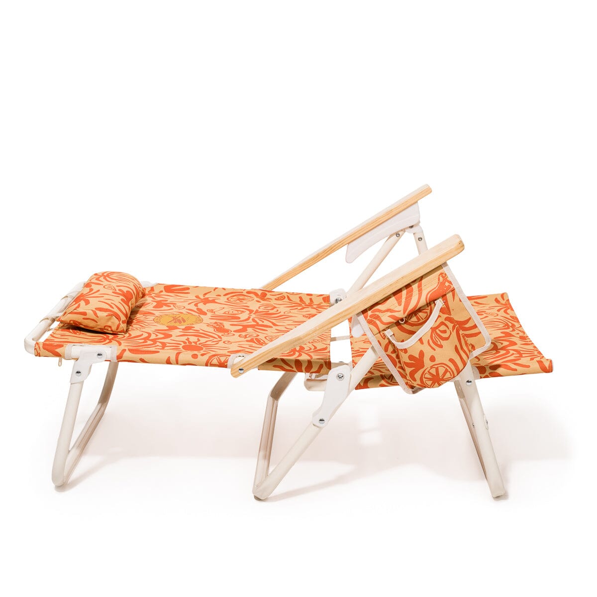 The Mañana Chair - Hemisphere Dancer Tiki Mañana Beach Chair Margaritaville by B&P Co.