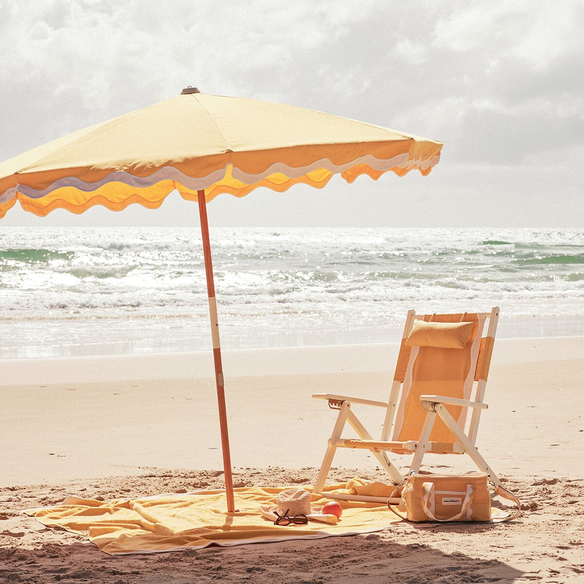 The Tommy Chair - White - Rivie Mimosa Tommy Chair Business & Pleasure Co