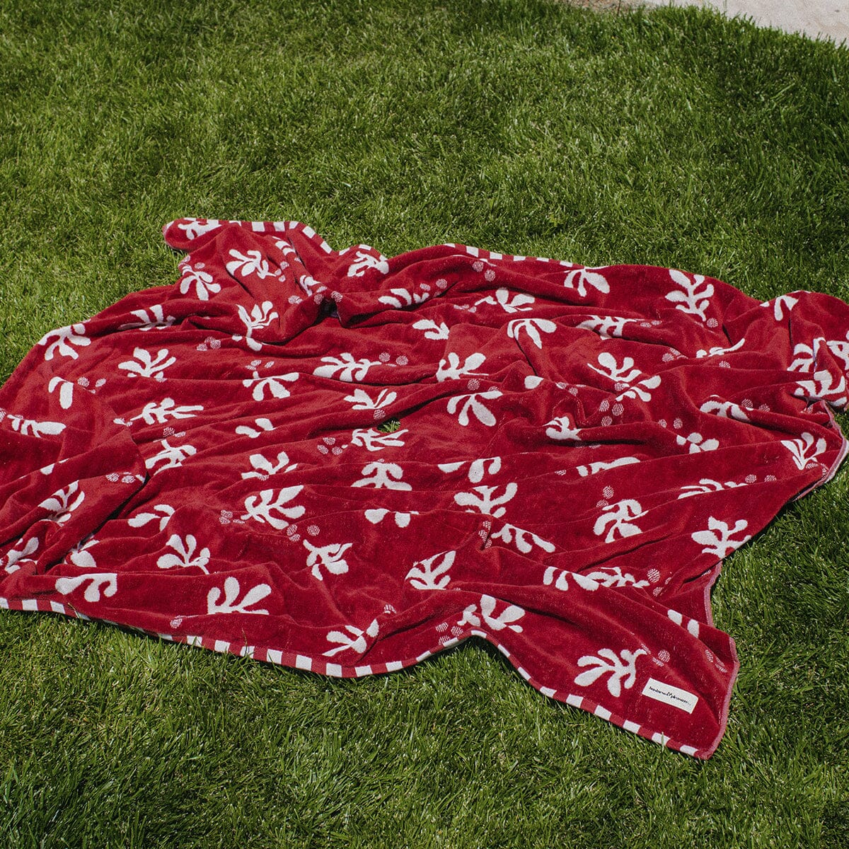 The Beach Blanket - Benoît Le Sirenuse Jacquard Beach Blanket Business & Pleasure Co.