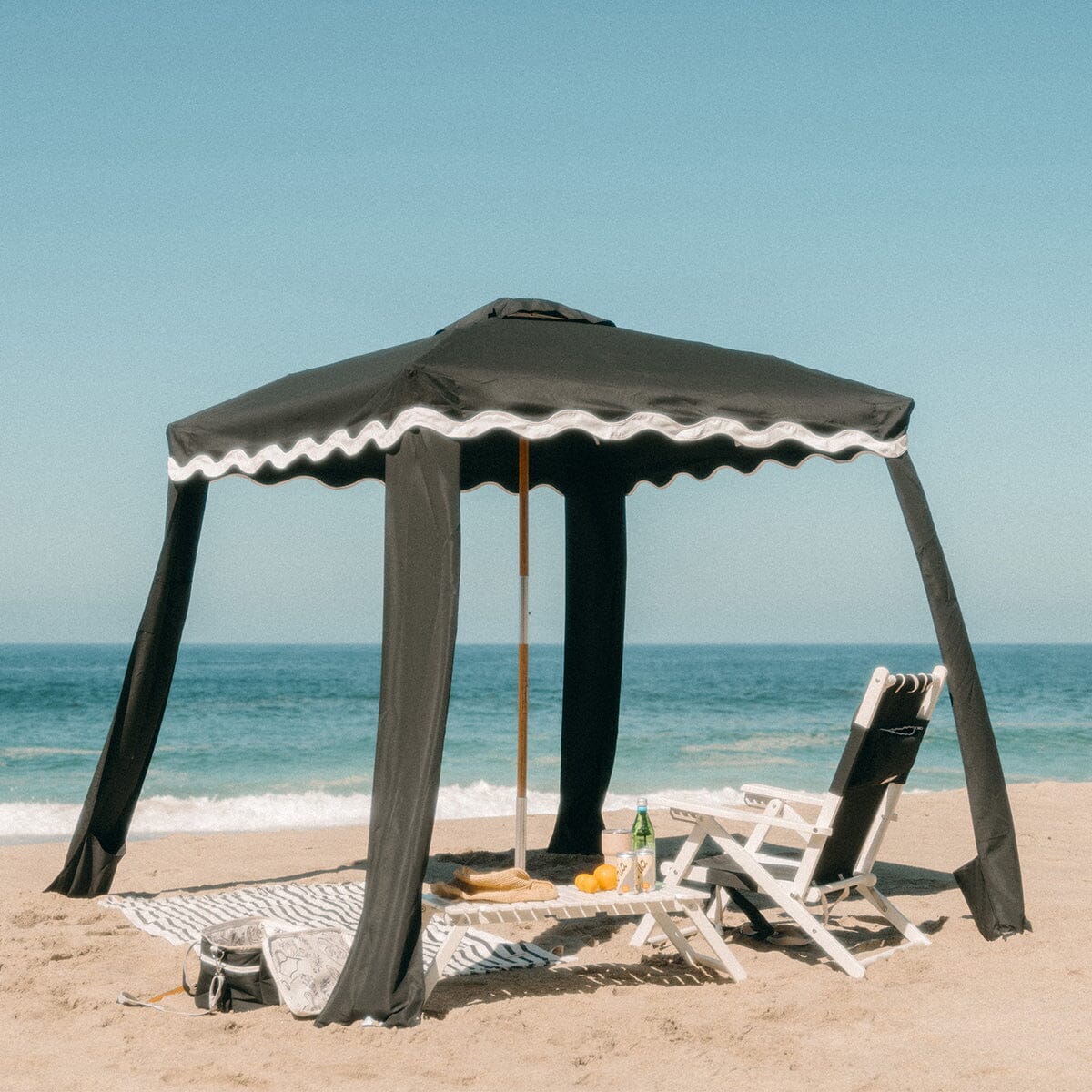 The Premium Cabana - Rivie Black Premium Cabana Business & Pleasure Co