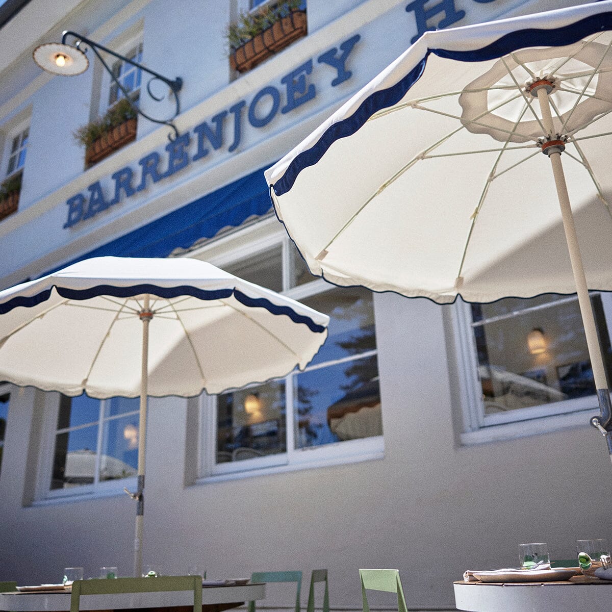 The Club Umbrella - Rivie White Club Umbrella Business & Pleasure Co.