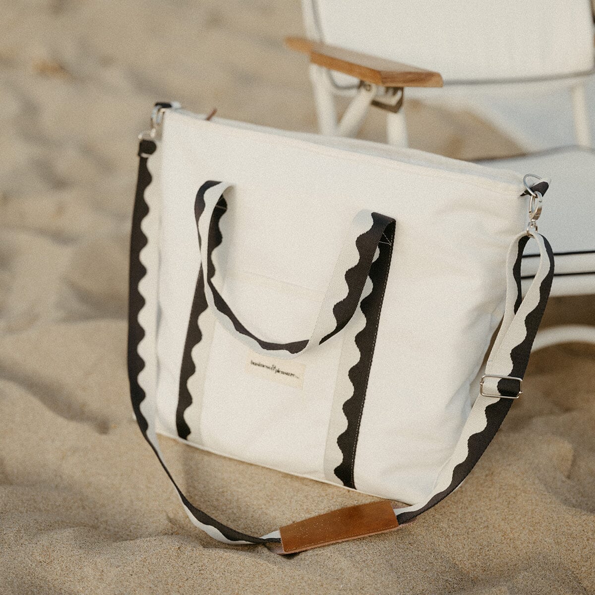 The Premium Cooler Tote Bag - Rivie White Cooler Tote Business & Pleasure Co. 