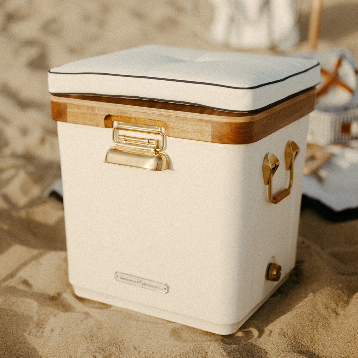 The Hemingway Cooler - Antique White - 35 Quarts Hard Cooler Business & Pleasure Co