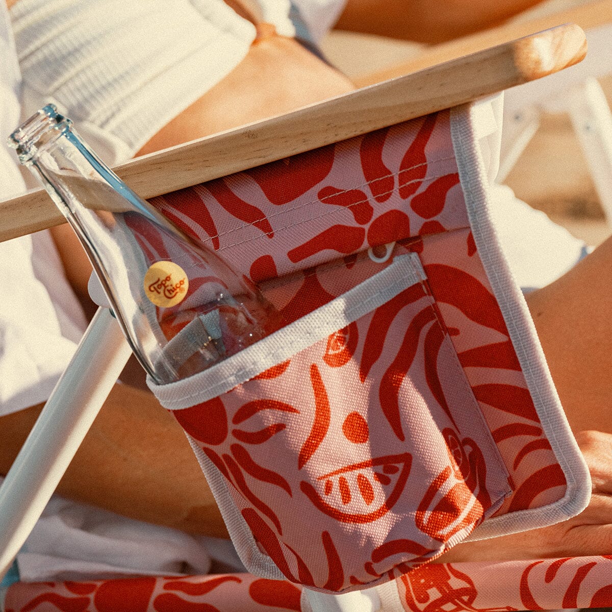 The Mañana Chair - Strawberry Daiquiri Tiki Mañana Beach Chair Margaritaville by B&P Co.