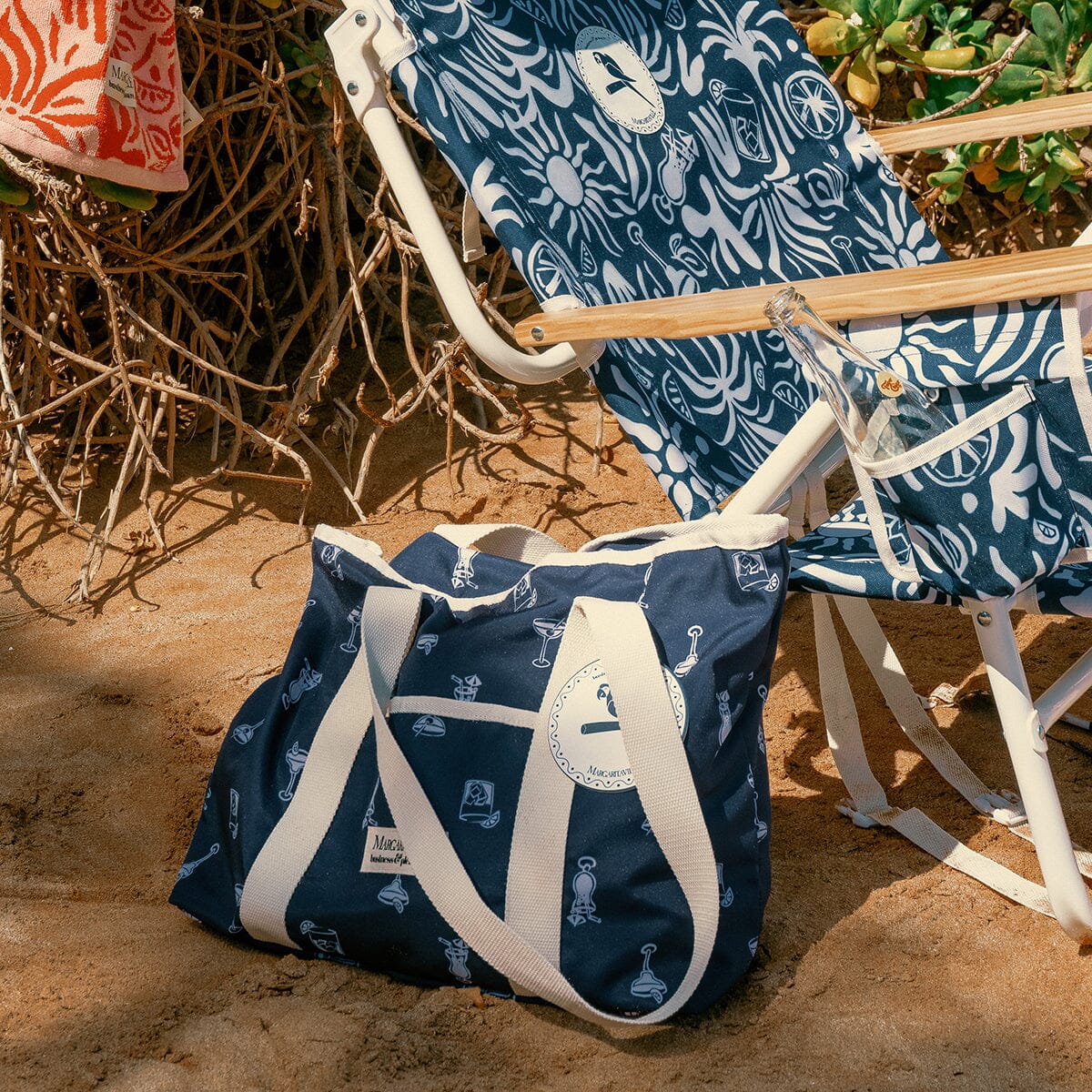 The Mañana Chair - Continental Drifter Tiki Mañana Beach Chair Margaritaville by B&P Co.