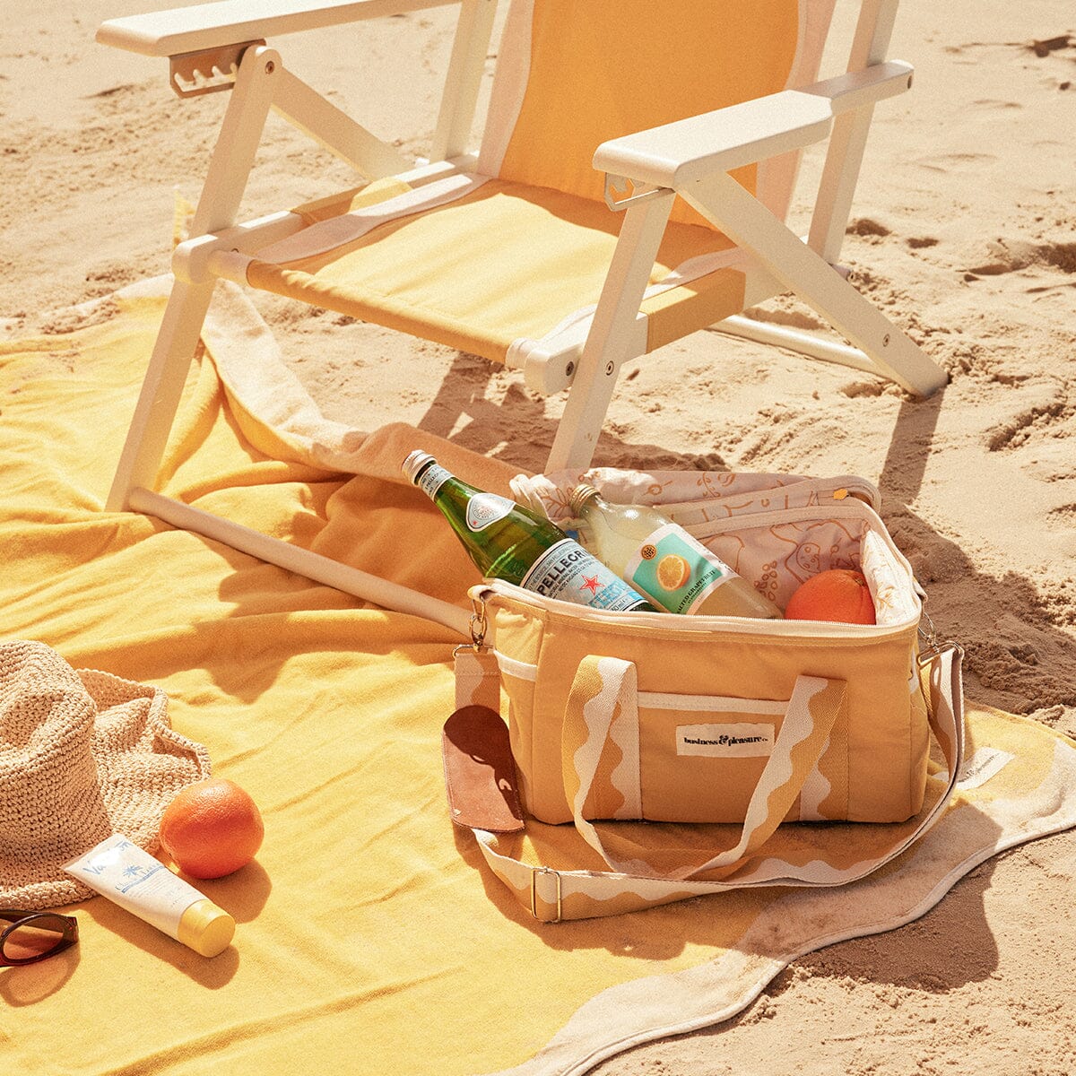The Tommy Chair - White - Rivie Mimosa Tommy Chair Business & Pleasure Co