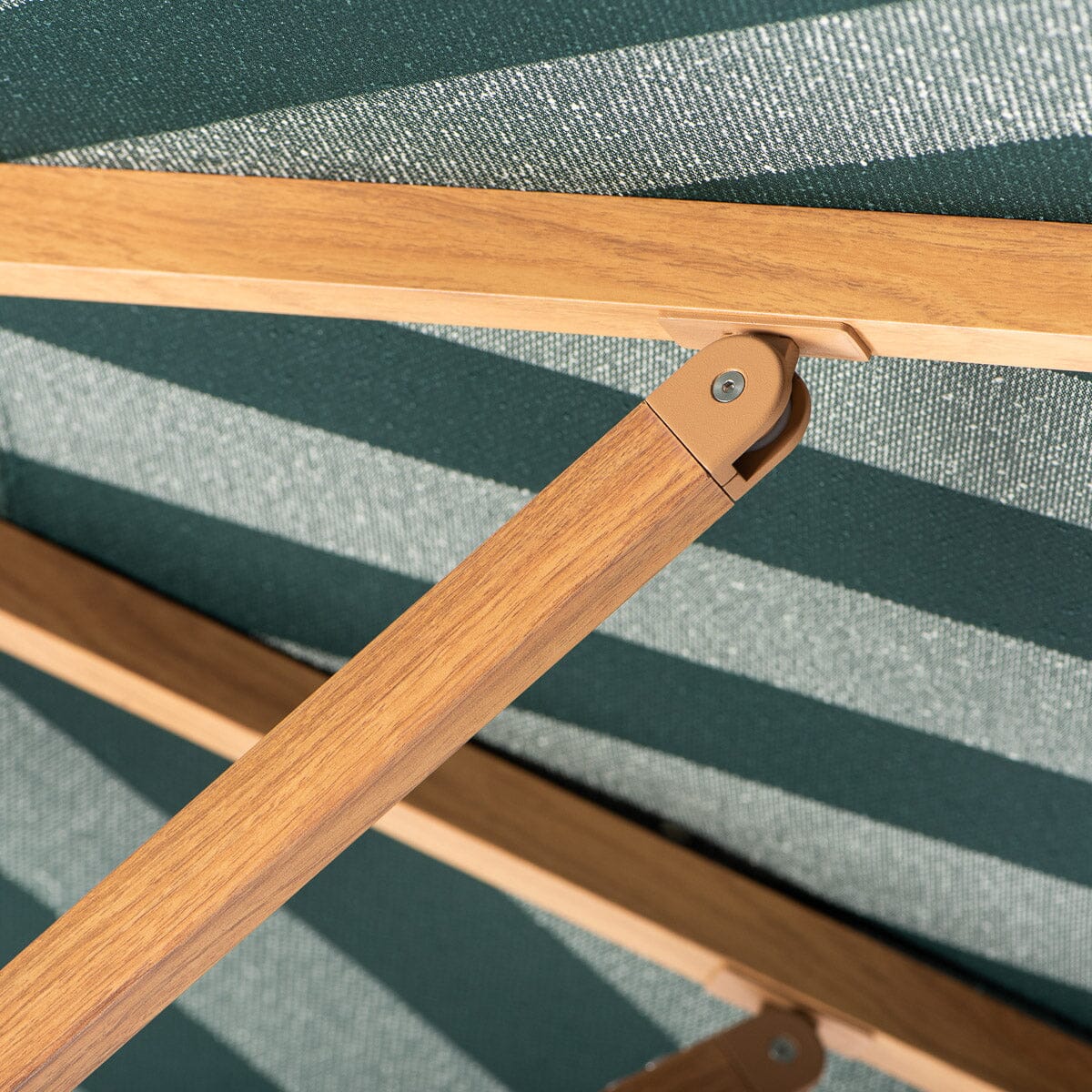 The Resort Market Umbrella in Terry Green Stripe | Transfer Teak Frame Resort Market Bundle Business & Pleasure Co.