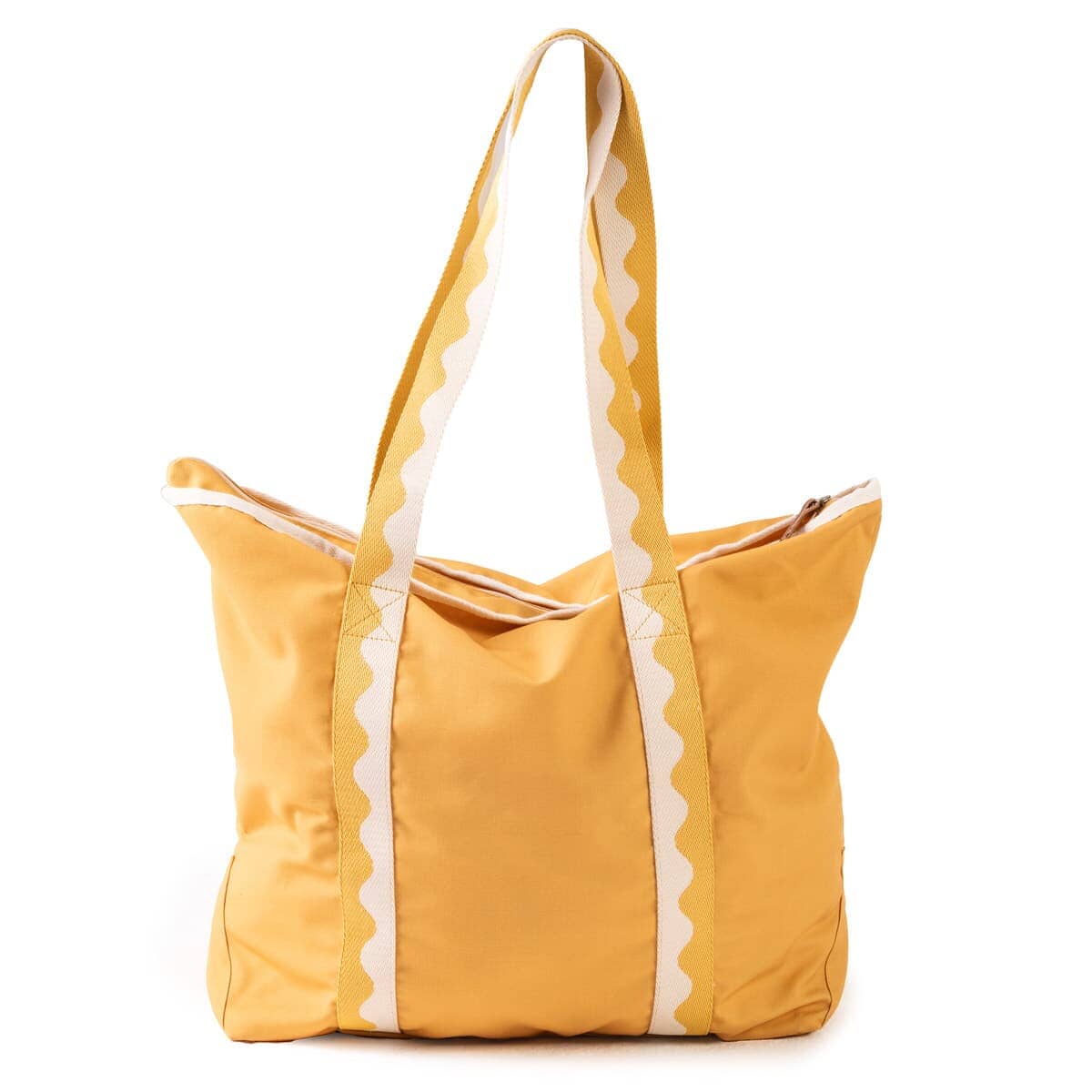 Studio image of riviera mimosa beach bag