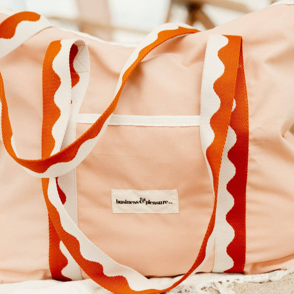 Riviera pink beach bag at the beach