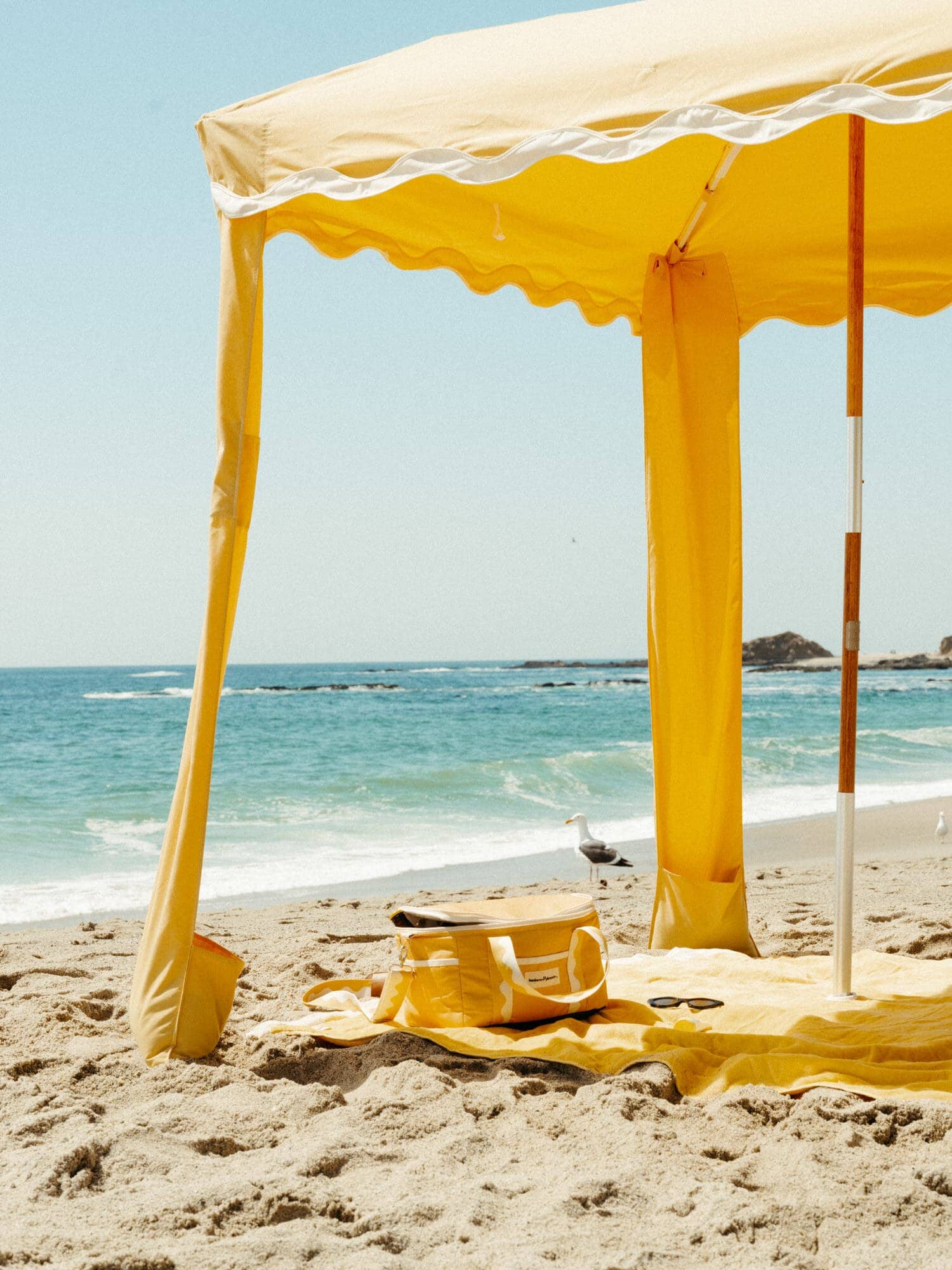 Riviera mimosa cabana with matching accessories on the beach
