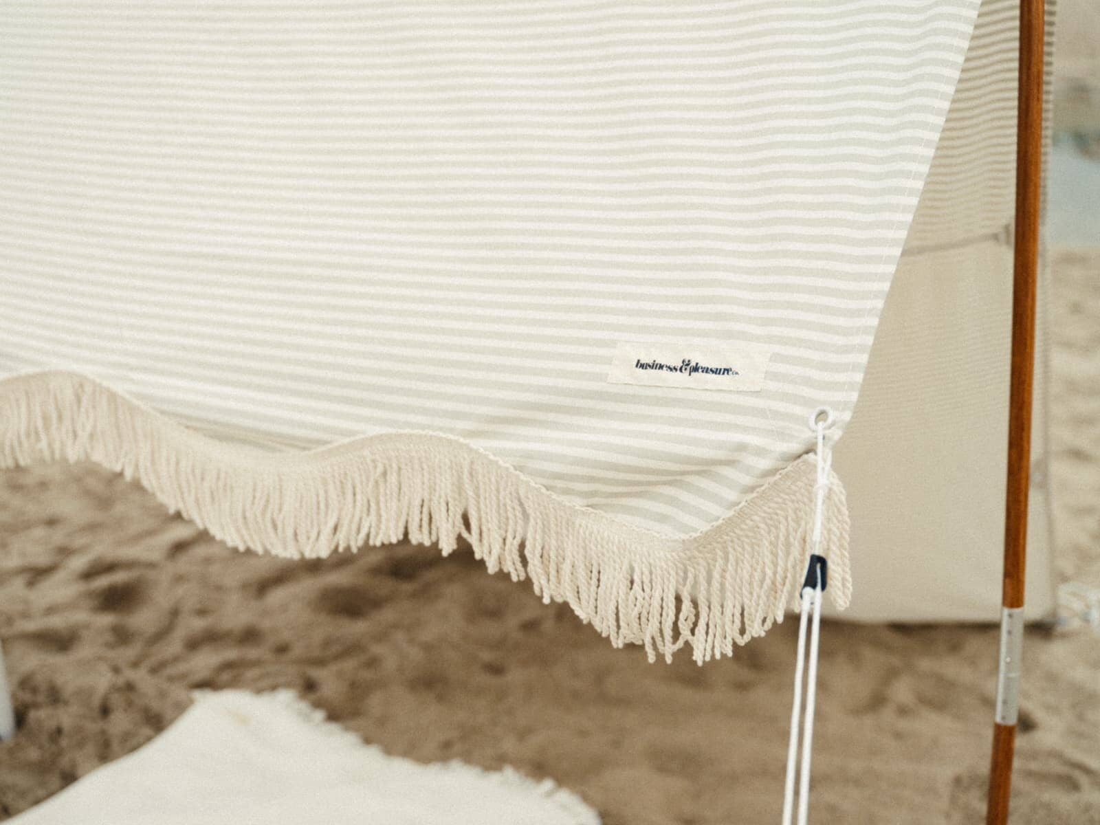 Sage tent on the beach