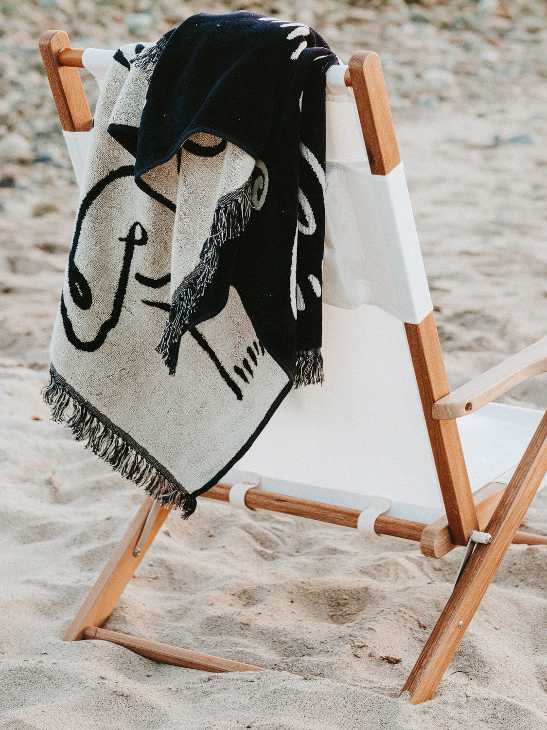 The Beach Towel - Le Basque Navy