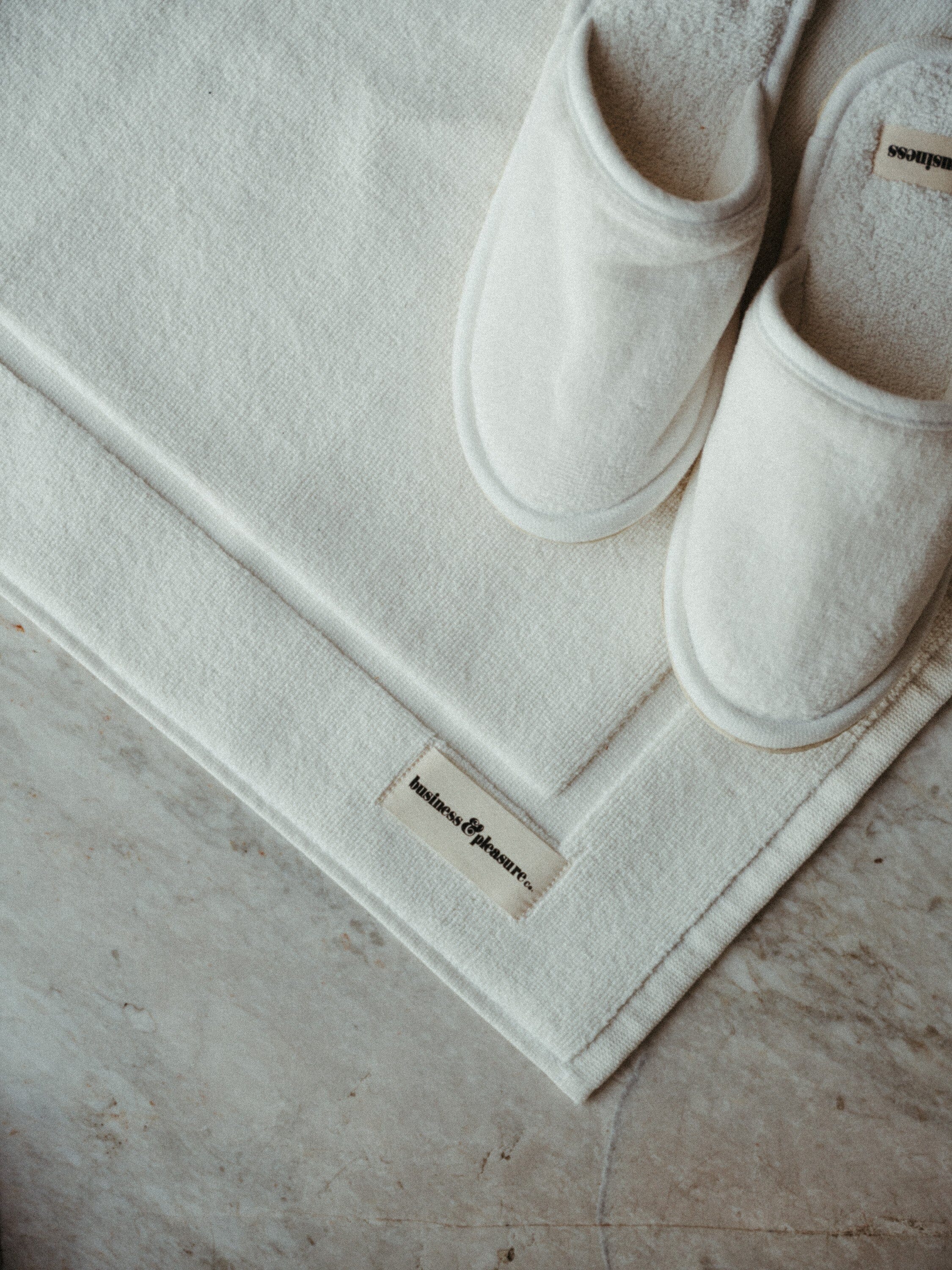 The Bath Mat - Antique White