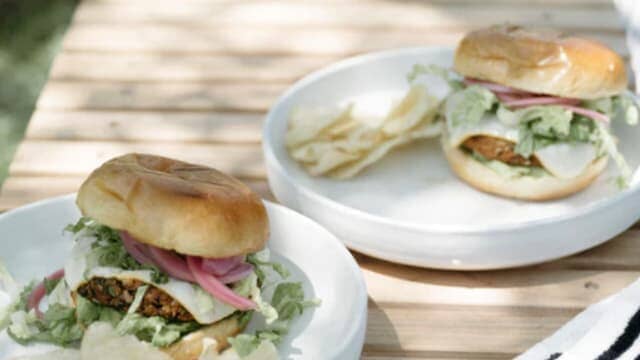 Veggie Burgers With Sprouted Kitchen - Business & Pleasure Co.