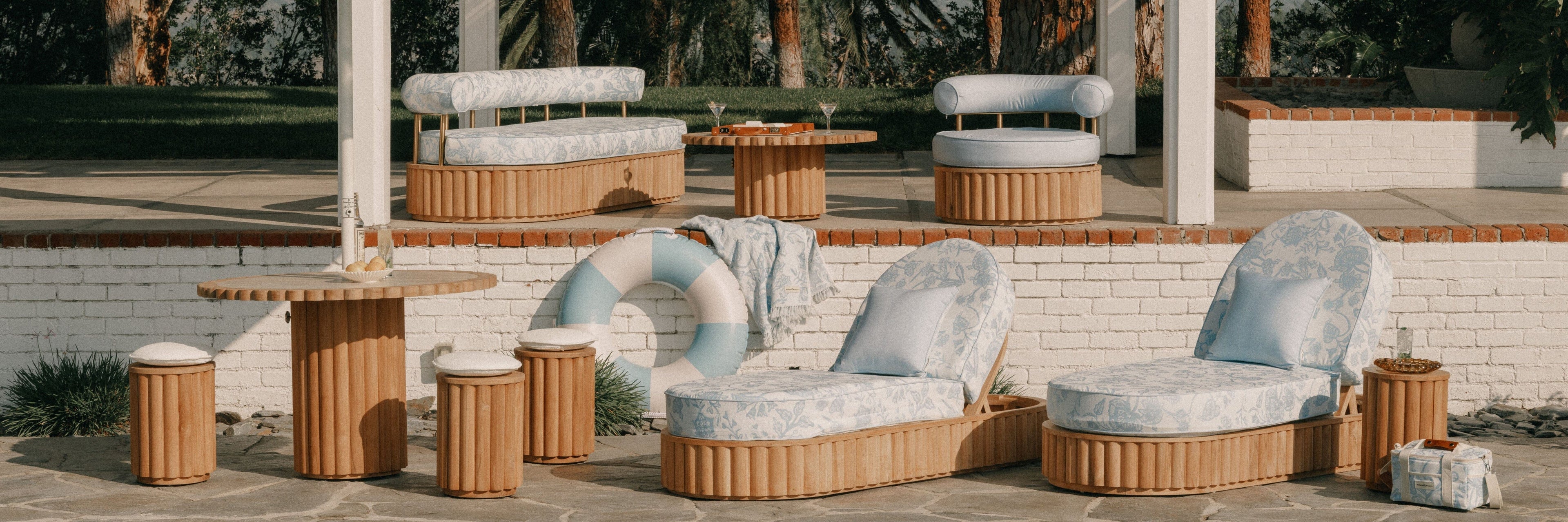 The Daisy Furniture Collection - Business & Pleasure Co.