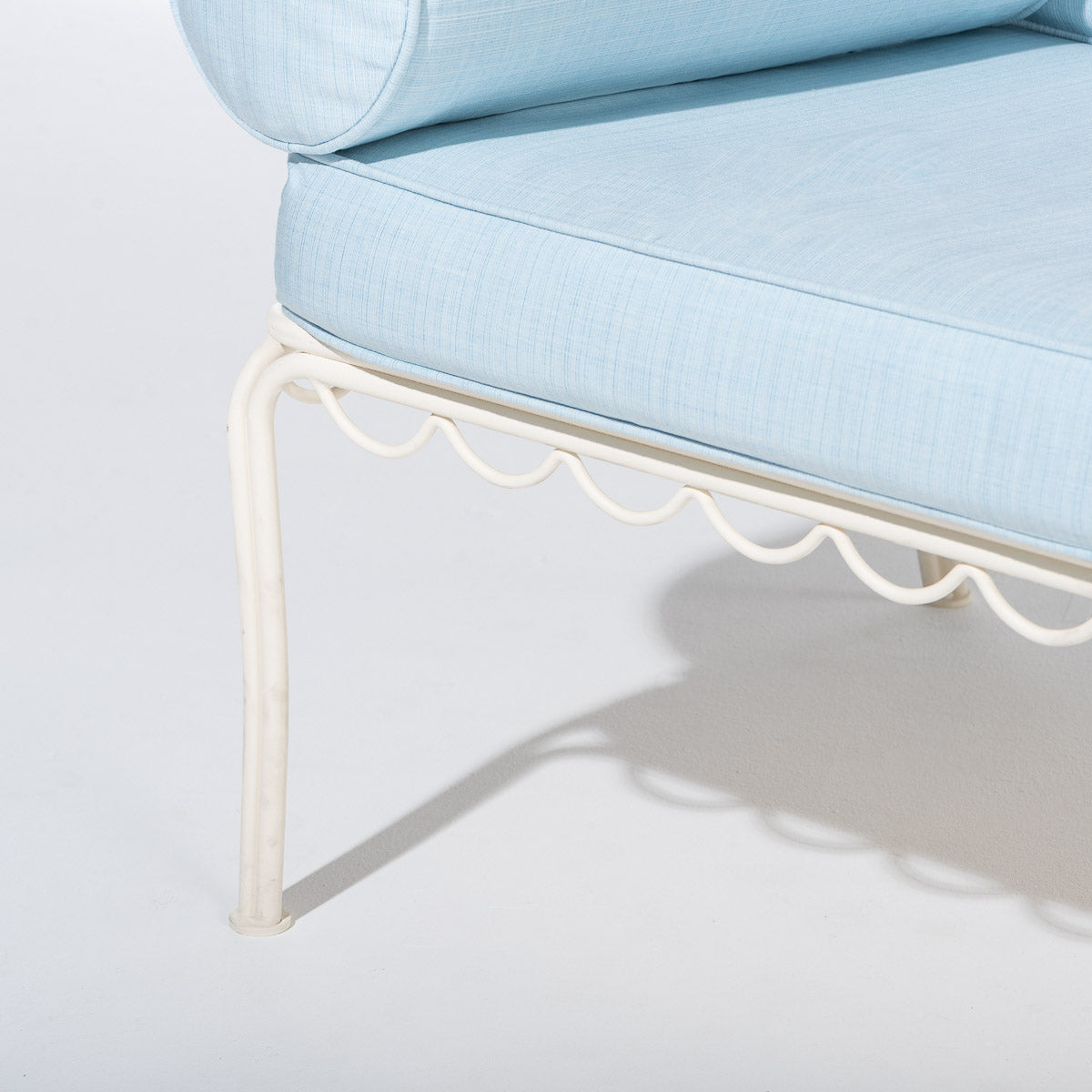 The Al Fresco Love Seat