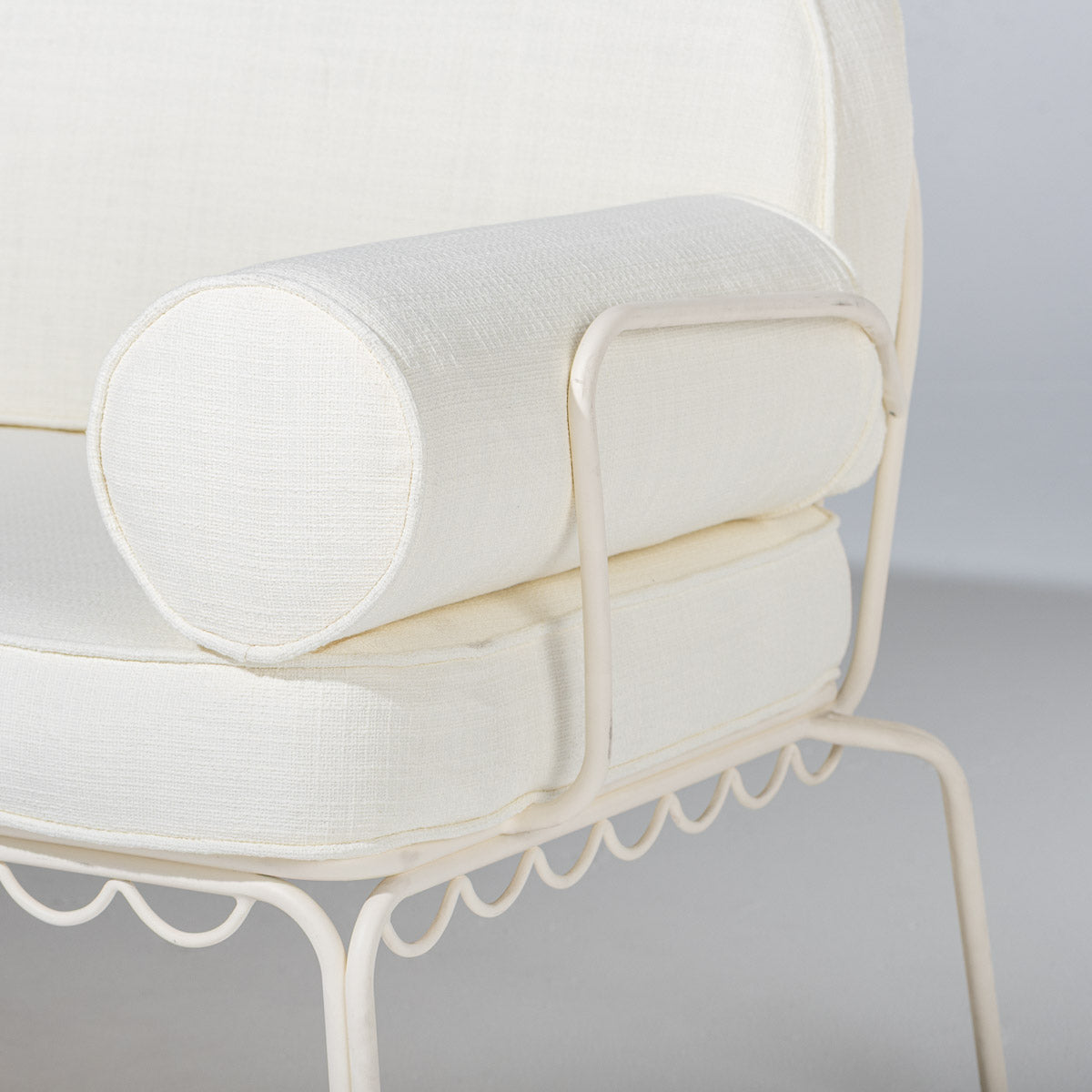 The Al Fresco Love Seat