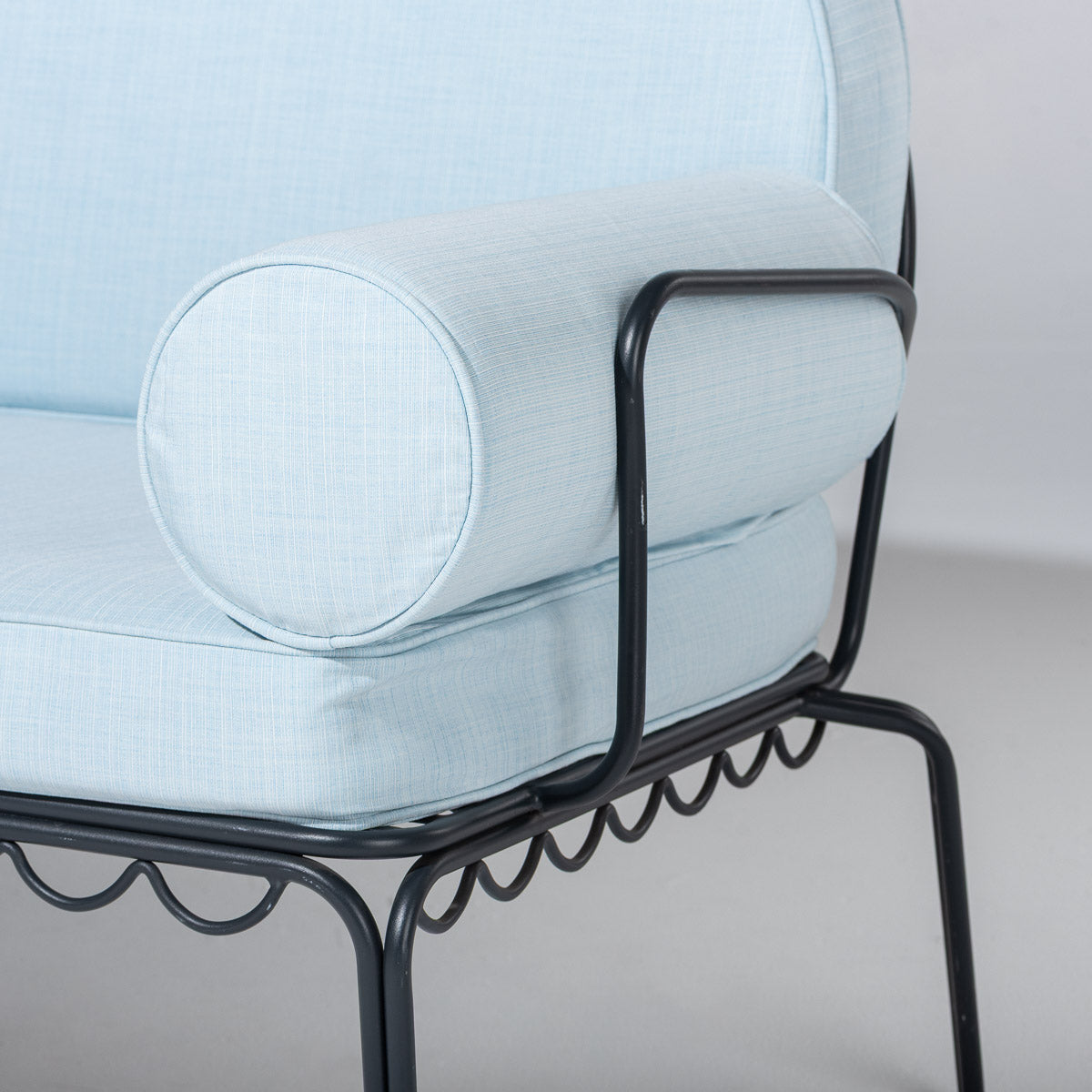 The Al Fresco Love Seat