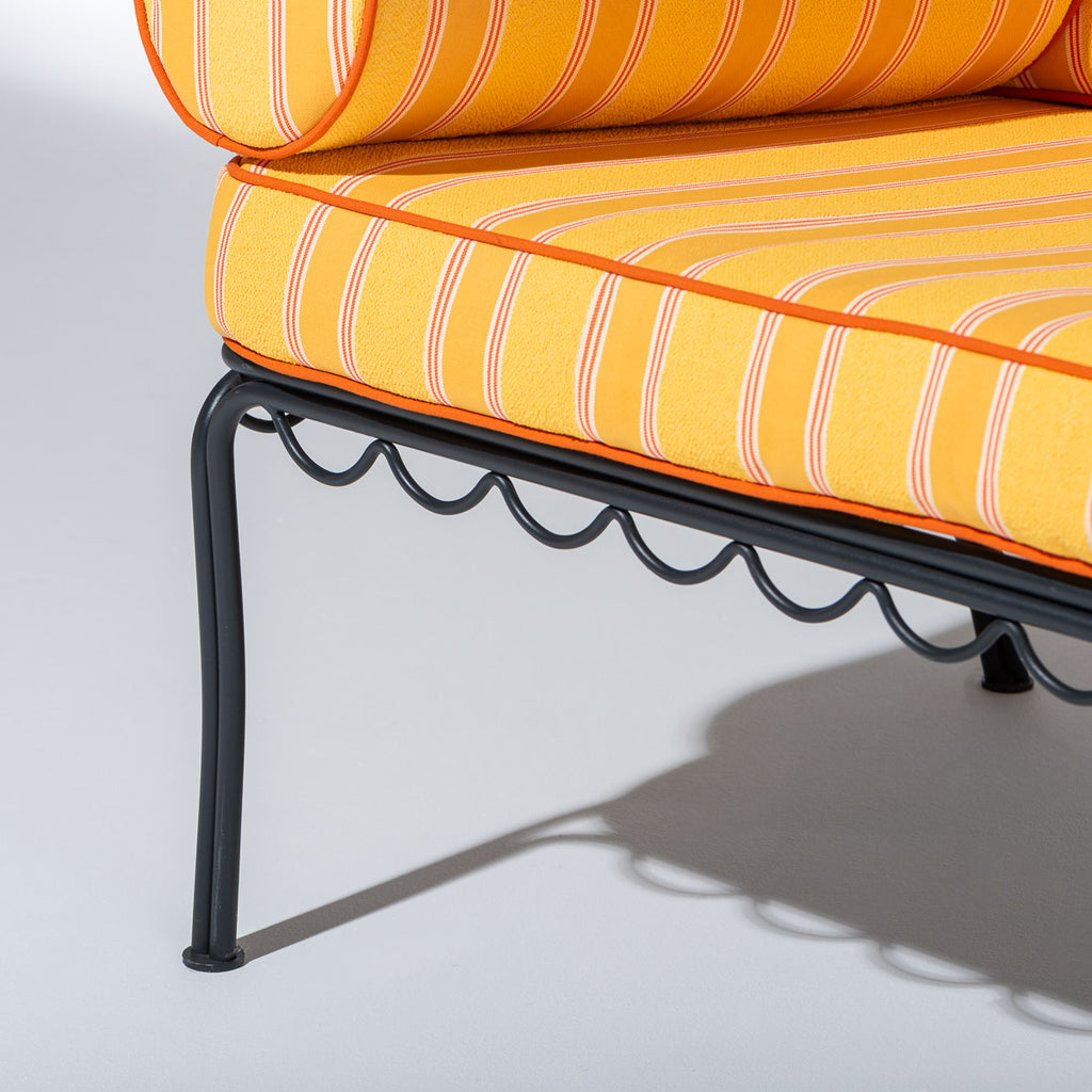 The Al Fresco Love Seat