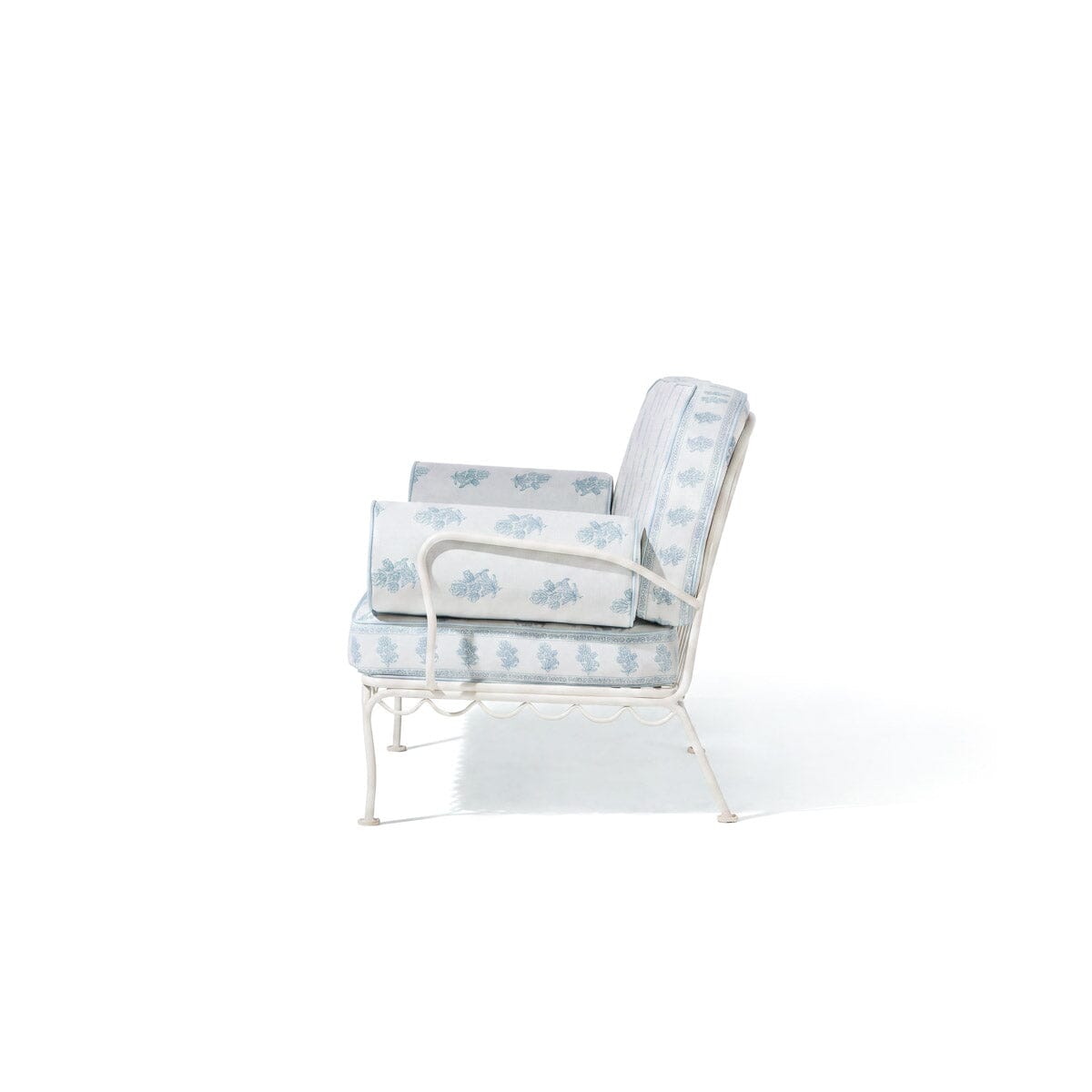 The Al Fresco Sofa by Amanda Lindroth Al Fresco Sofa Kit B&P Co. by Amanda Lindroth 