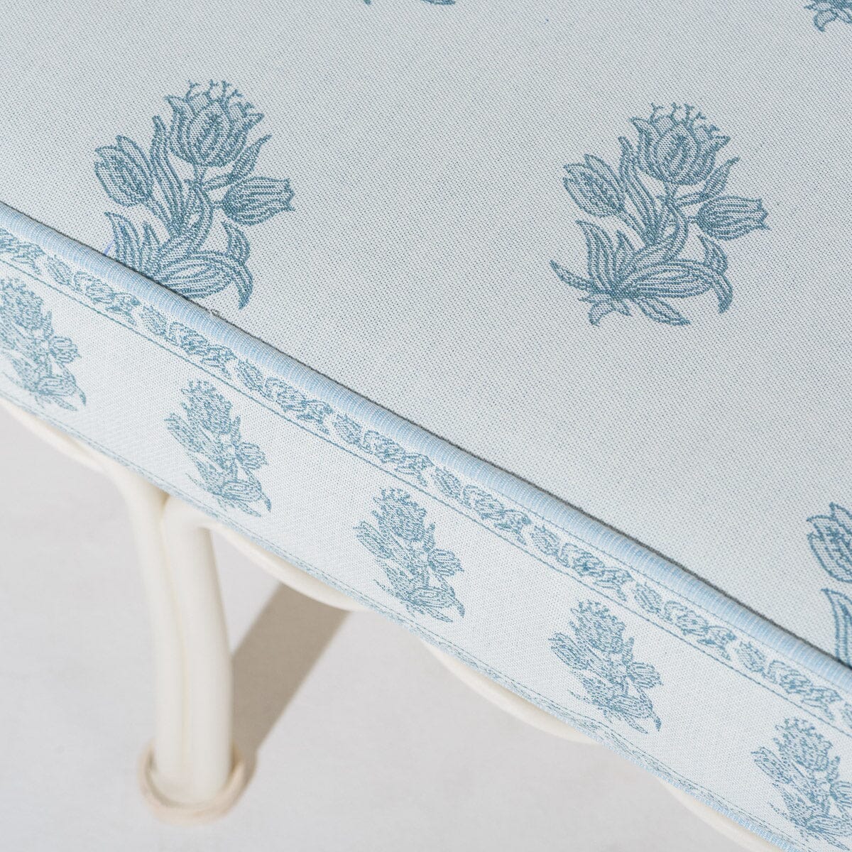 The Al Fresco Sofa by Amanda Lindroth Al Fresco Sofa Kit B&P Co. by Amanda Lindroth 