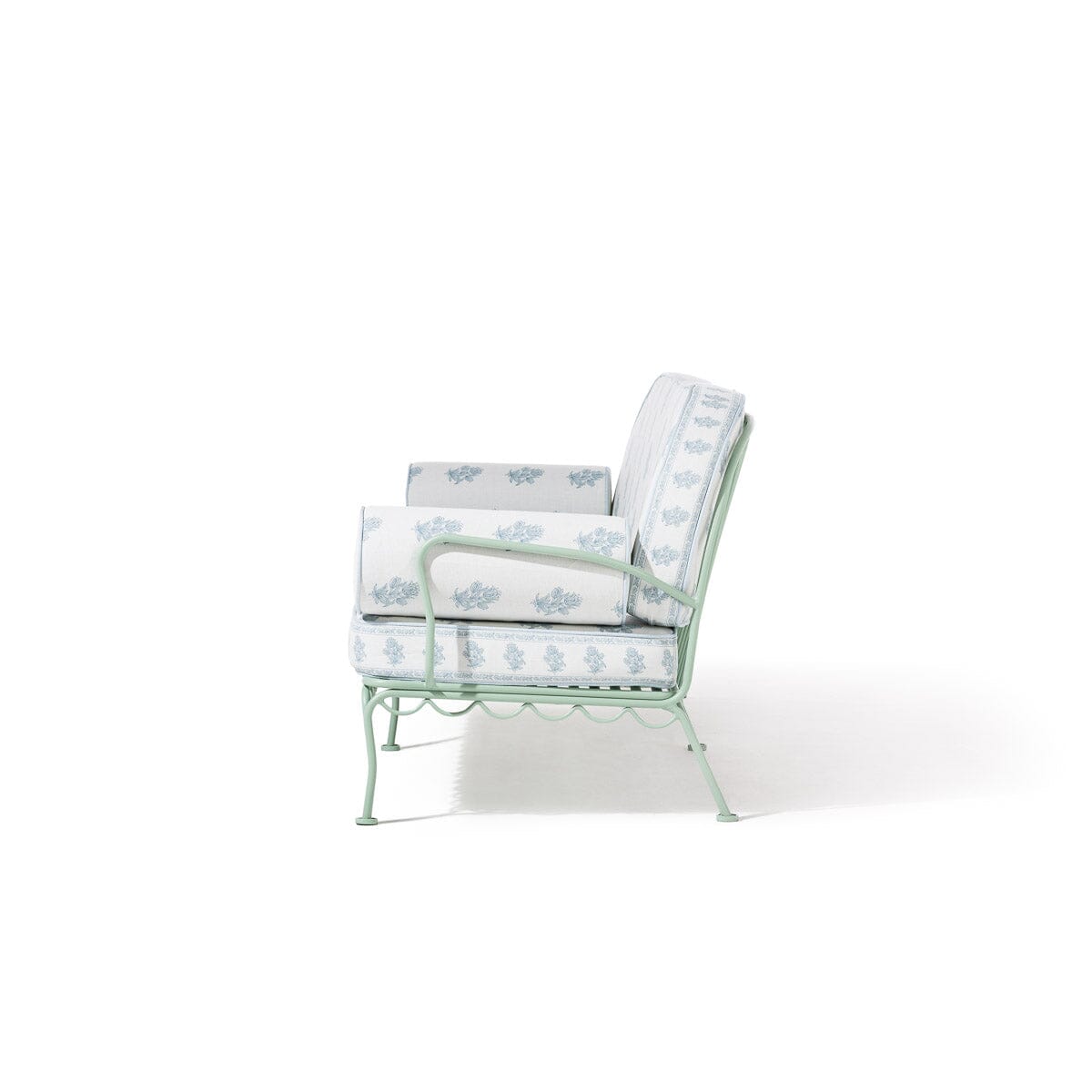 The Al Fresco Sofa by Amanda Lindroth Al Fresco Sofa Kit B&P Co. by Amanda Lindroth 