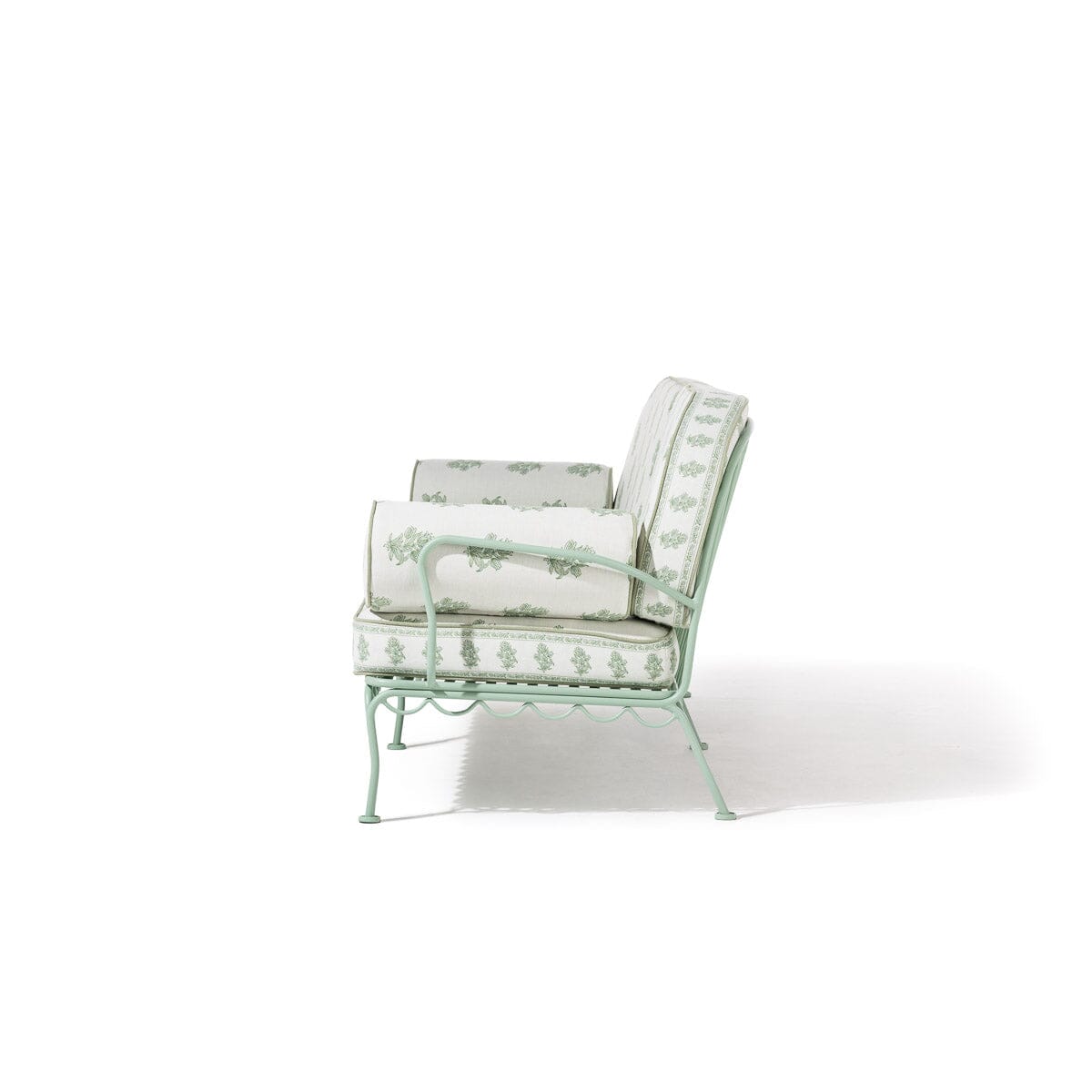 The Al Fresco Sofa by Amanda Lindroth Al Fresco Sofa Kit B&P Co. by Amanda Lindroth 