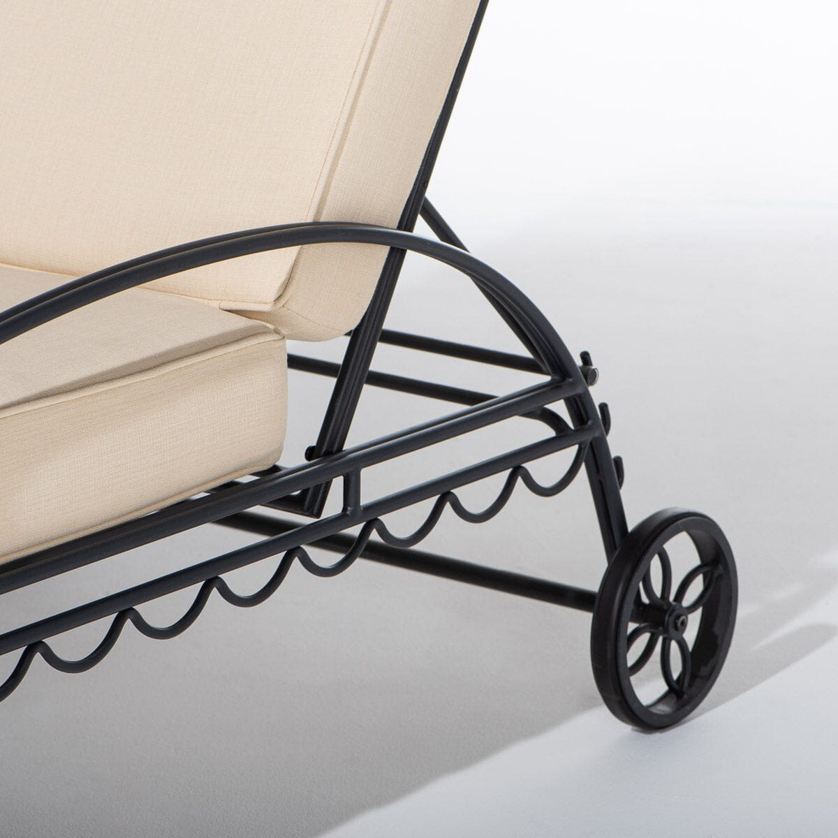 The Al Fresco Sun Lounger Al Fresco Sun Lounger Kit Business & Pleasure Co. 