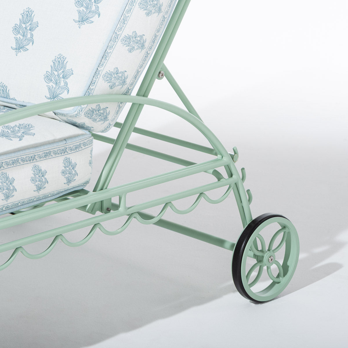 The Al Fresco Sun Lounger x Amanda Lindroth