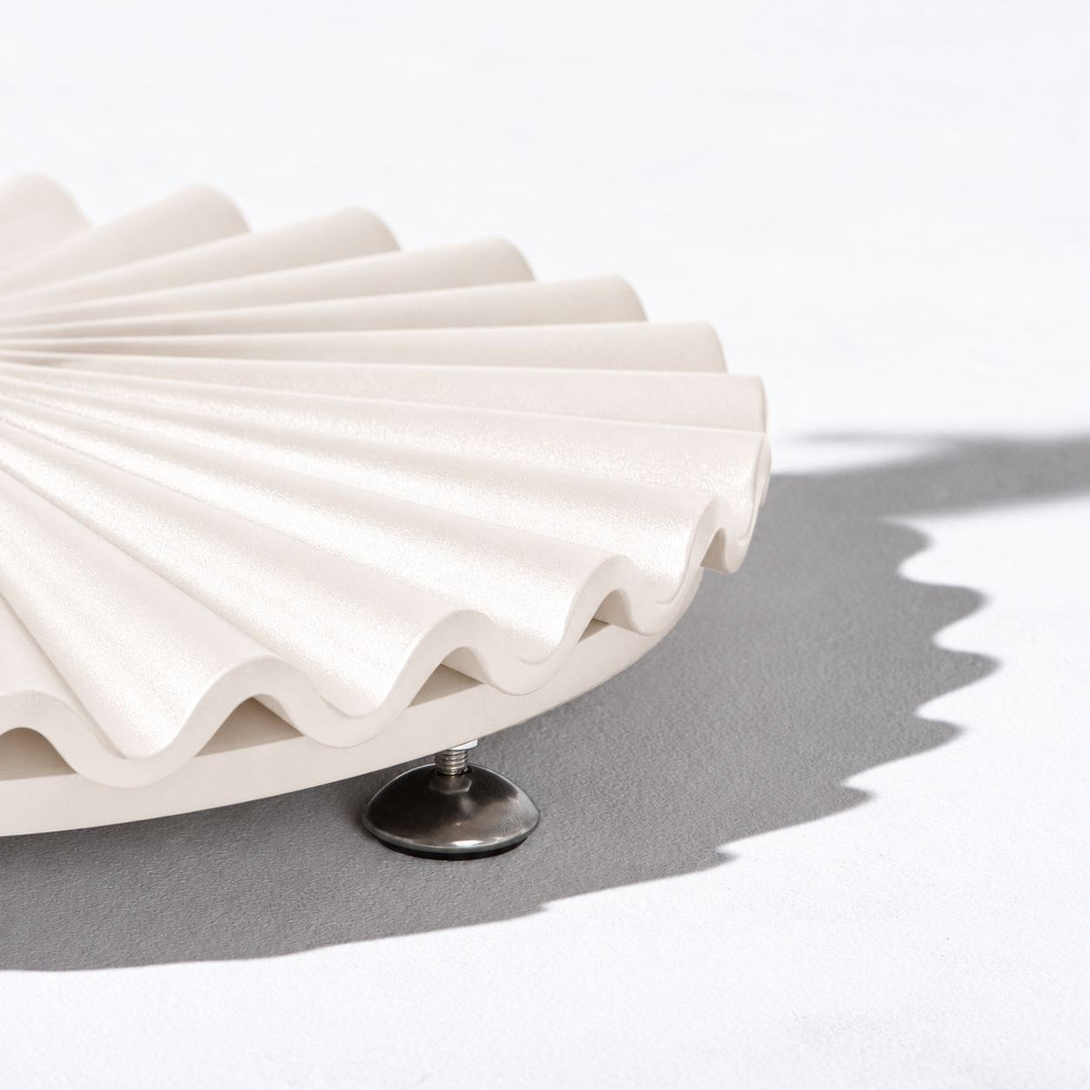 The XXL Clamshell Base - 150 LB XXL Clamshell Base Business & Pleasure Co. 