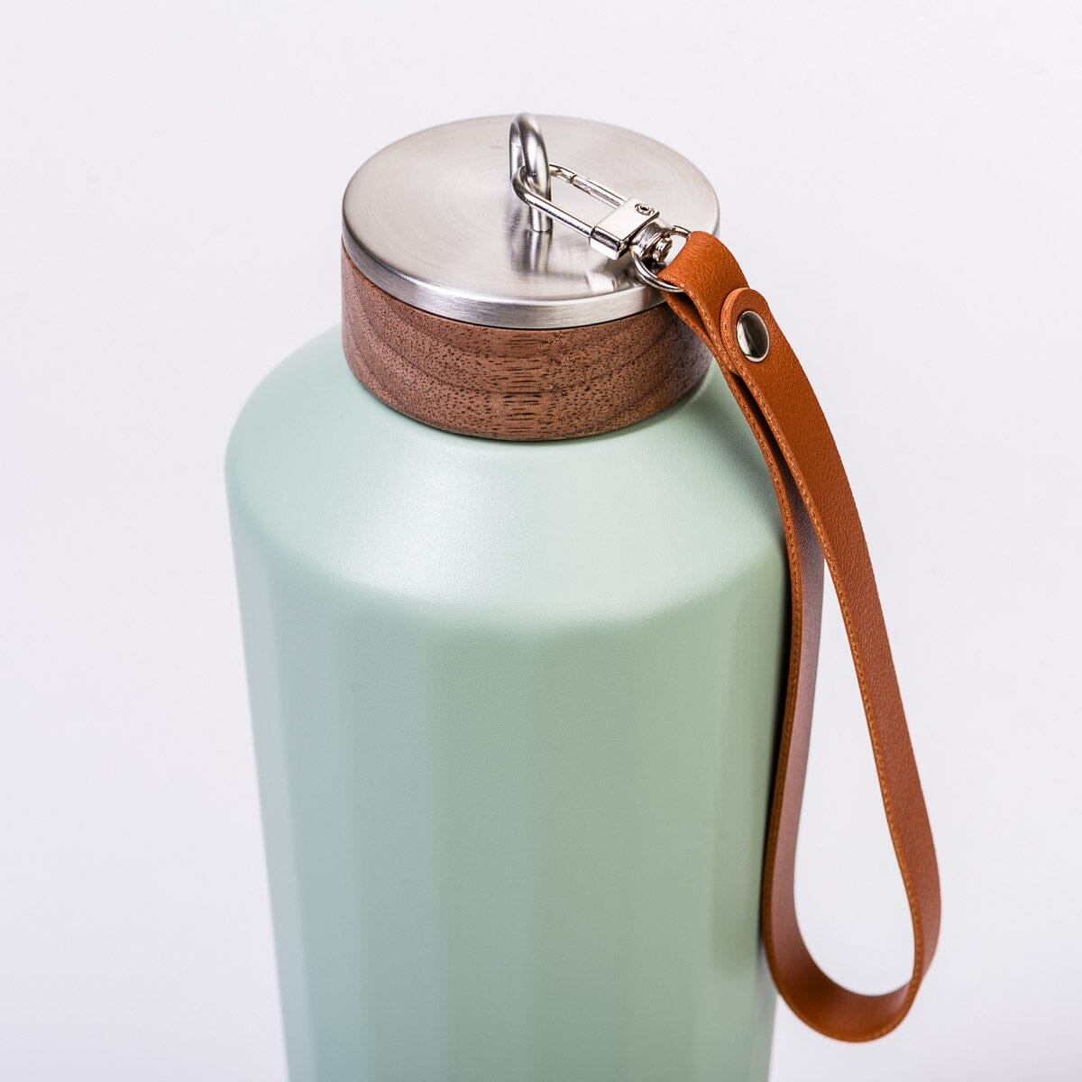 The Hemingway Drinkware - Flask - Sage Green - 25 Oz Drinkware Business & Pleasure Co 