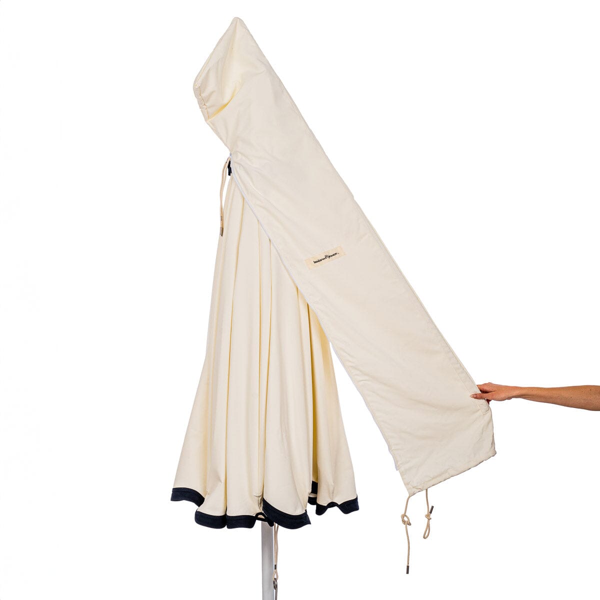 carry bag detail of rivie white patio umbrella