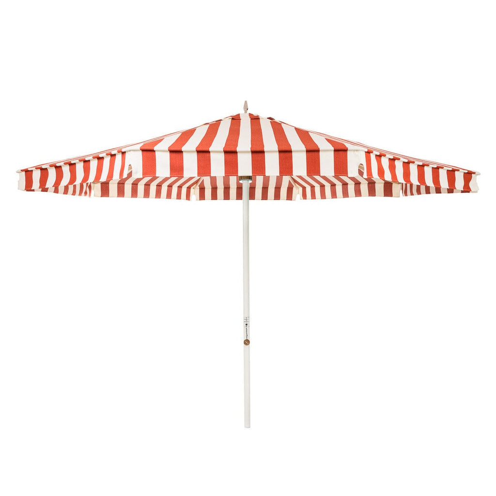 The Resort Market Umbrella in Crew Le Sirenuse Stripe | 12' Antique White Frame Bundle Business & Pleasure Co. 
