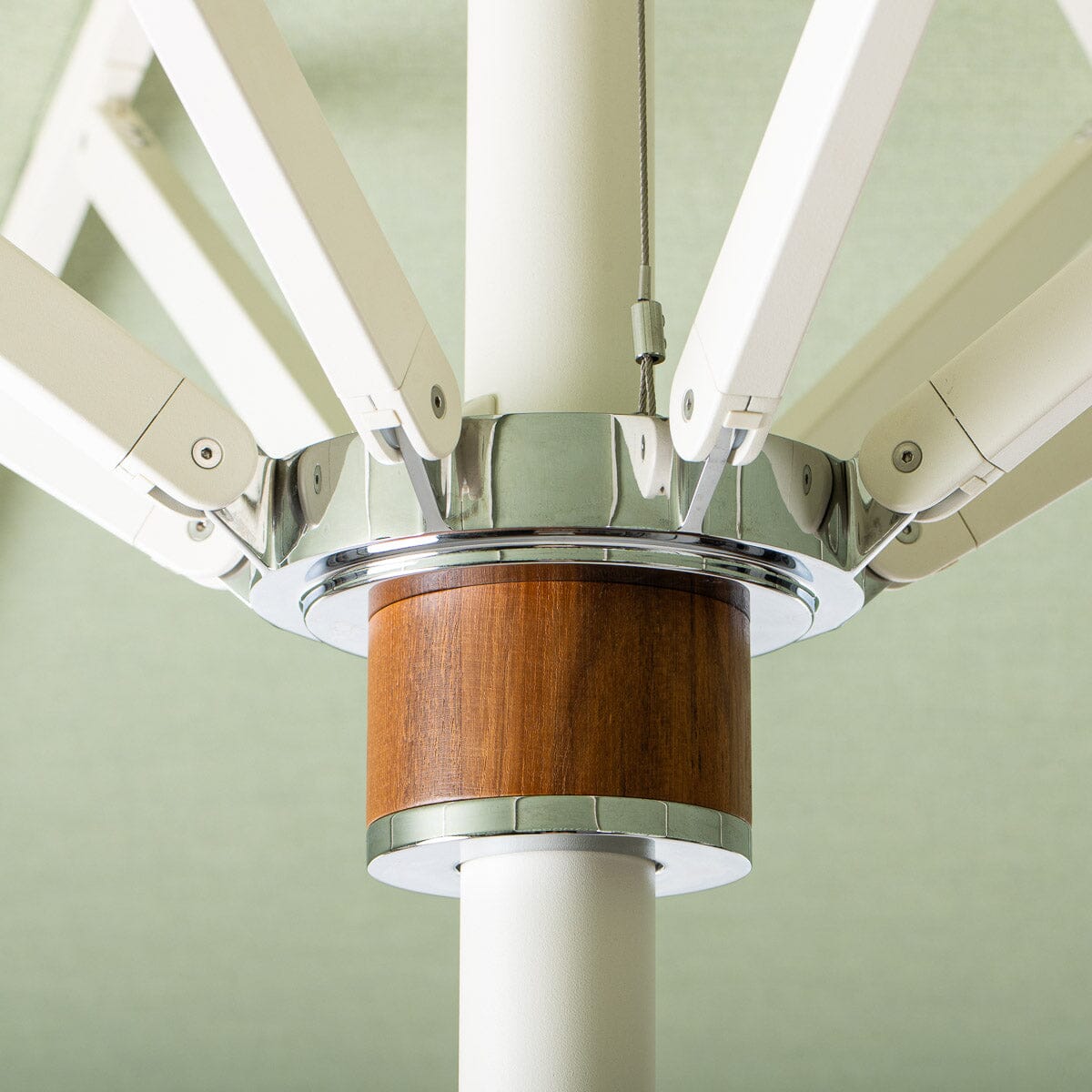 The Resort Market Umbrella x Julia Berolzheimer in Jacquard Green | 10' Antique White Frame Resort Market Bundle B&P Co. x Julia Berolzheimer 