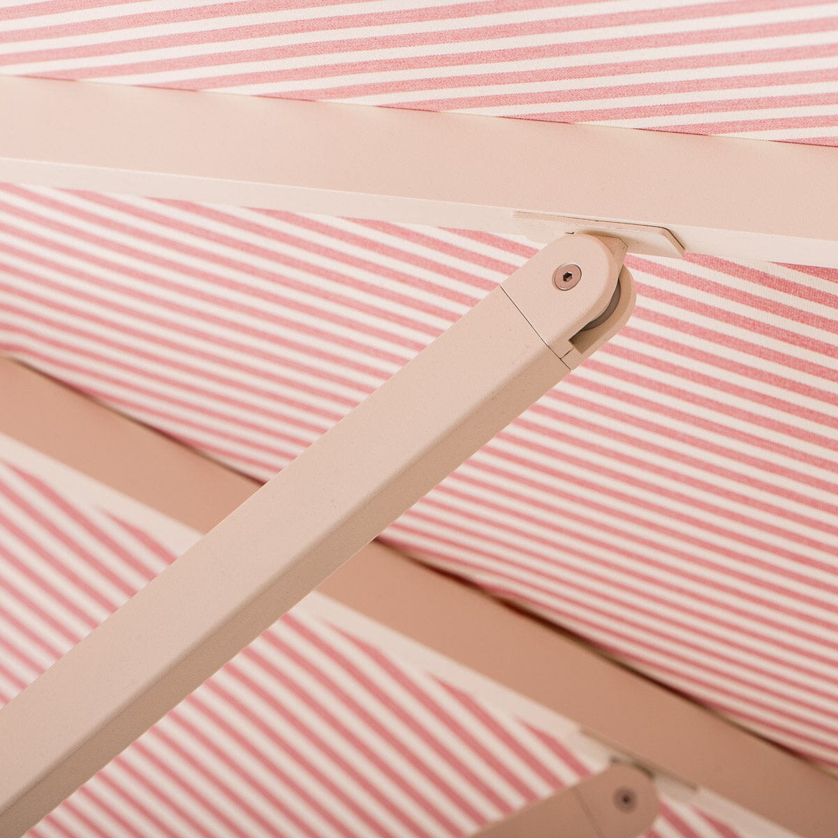 The Resort Market Umbrella in Lauren's Pink Stripe | 12' Antique White Frame Bundle Business & Pleasure Co. 
