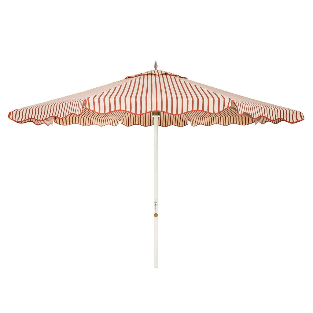 The Resort Market Umbrella in Monaco Le Sirenuse Stripe | 12' Antique White Frame Bundle Business & Pleasure Co. 