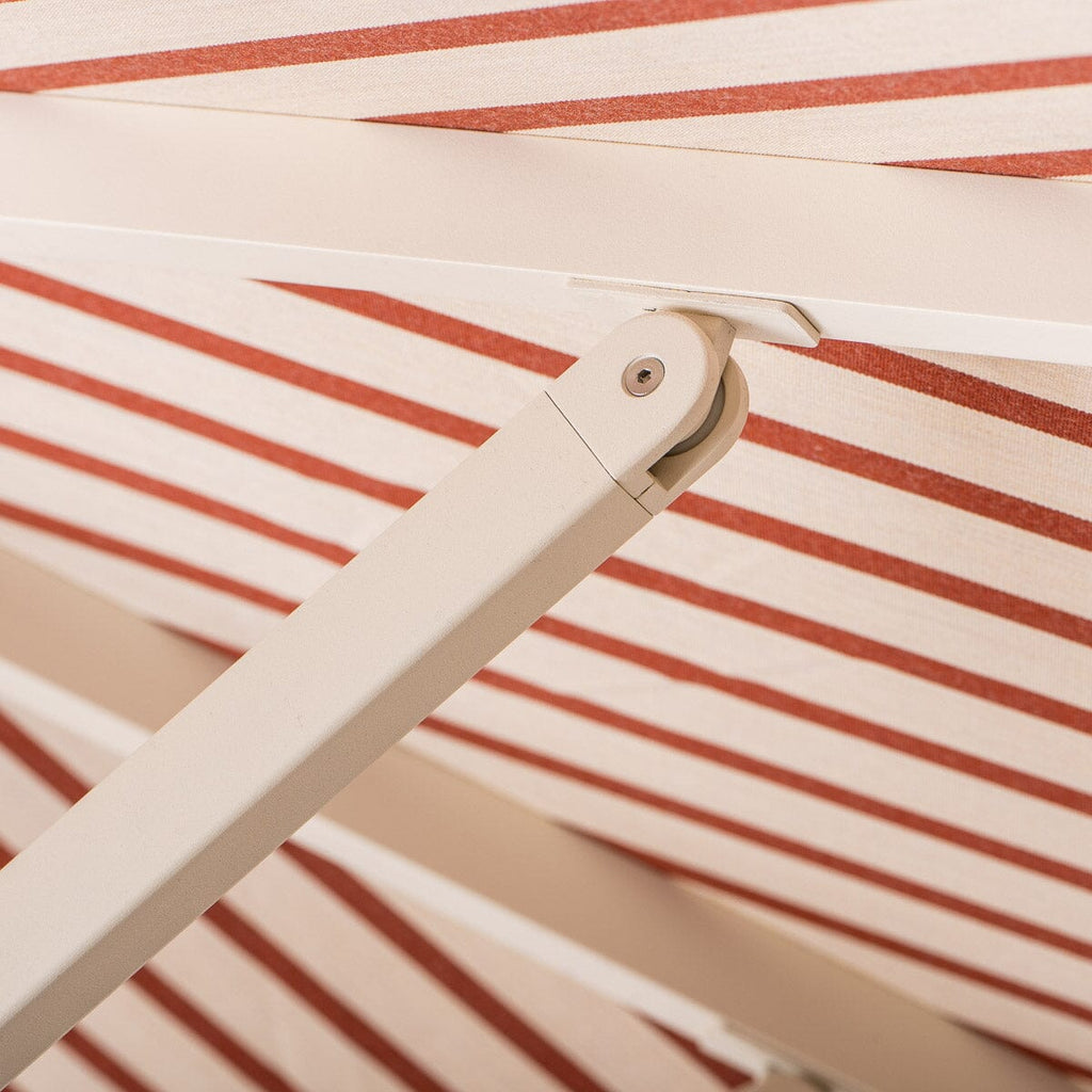 The Resort Market Umbrella in Monaco Le Sirenuse Stripe | 12' Antique White Frame Bundle Business & Pleasure Co. 