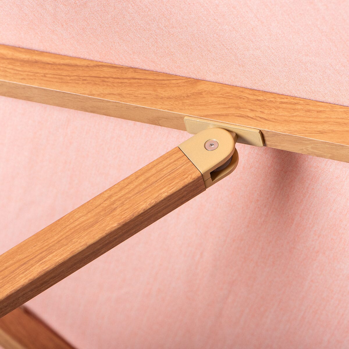 The Resort Market Umbrella in Rivie Pink | 10' Transfer Teak Frame Resort Market Umbrella Business & Pleasure Co. 