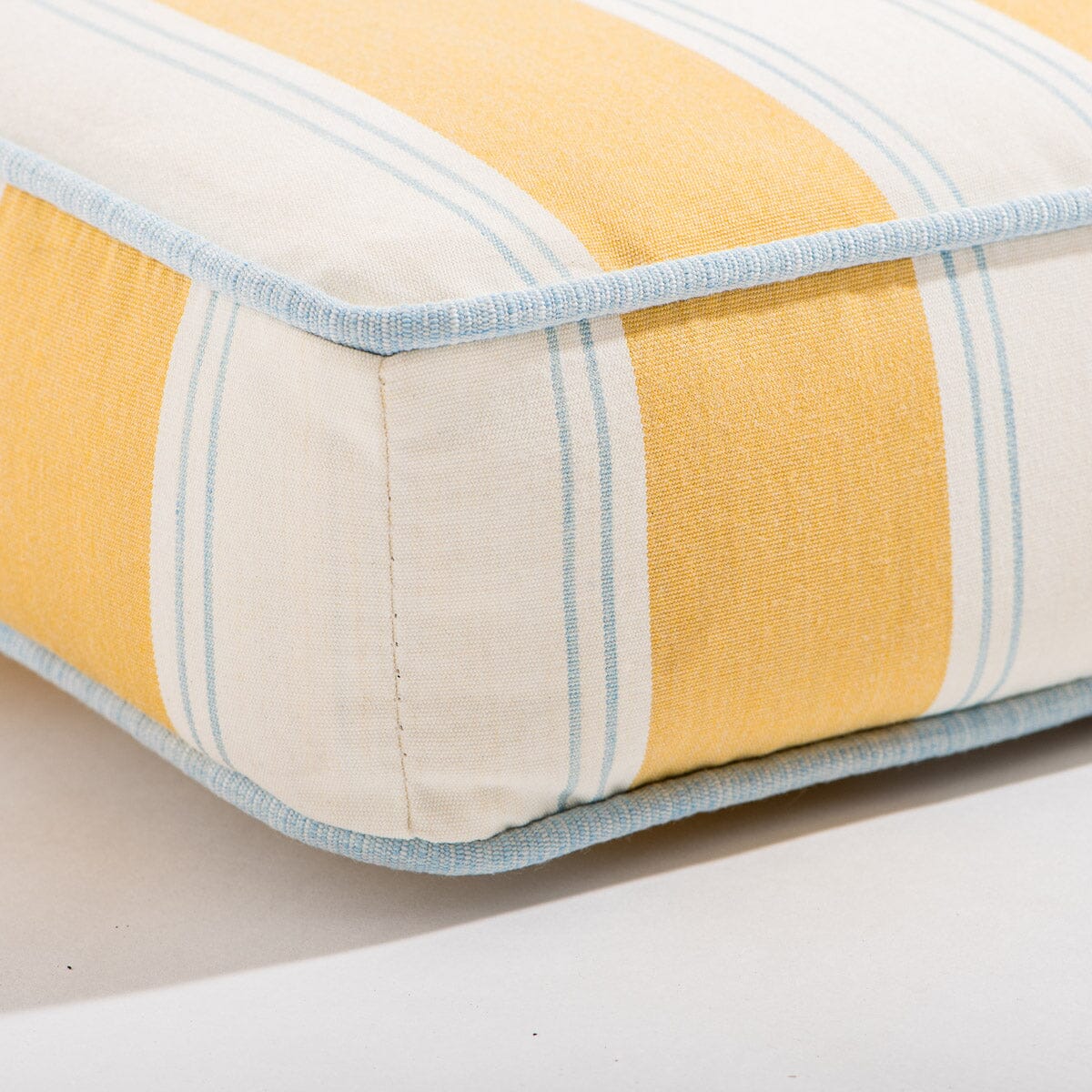 The Al Fresco Sun Lounger in Tuuli Stripe Yellow | Antique White Frame Bundle Business & Pleasure Co. 
