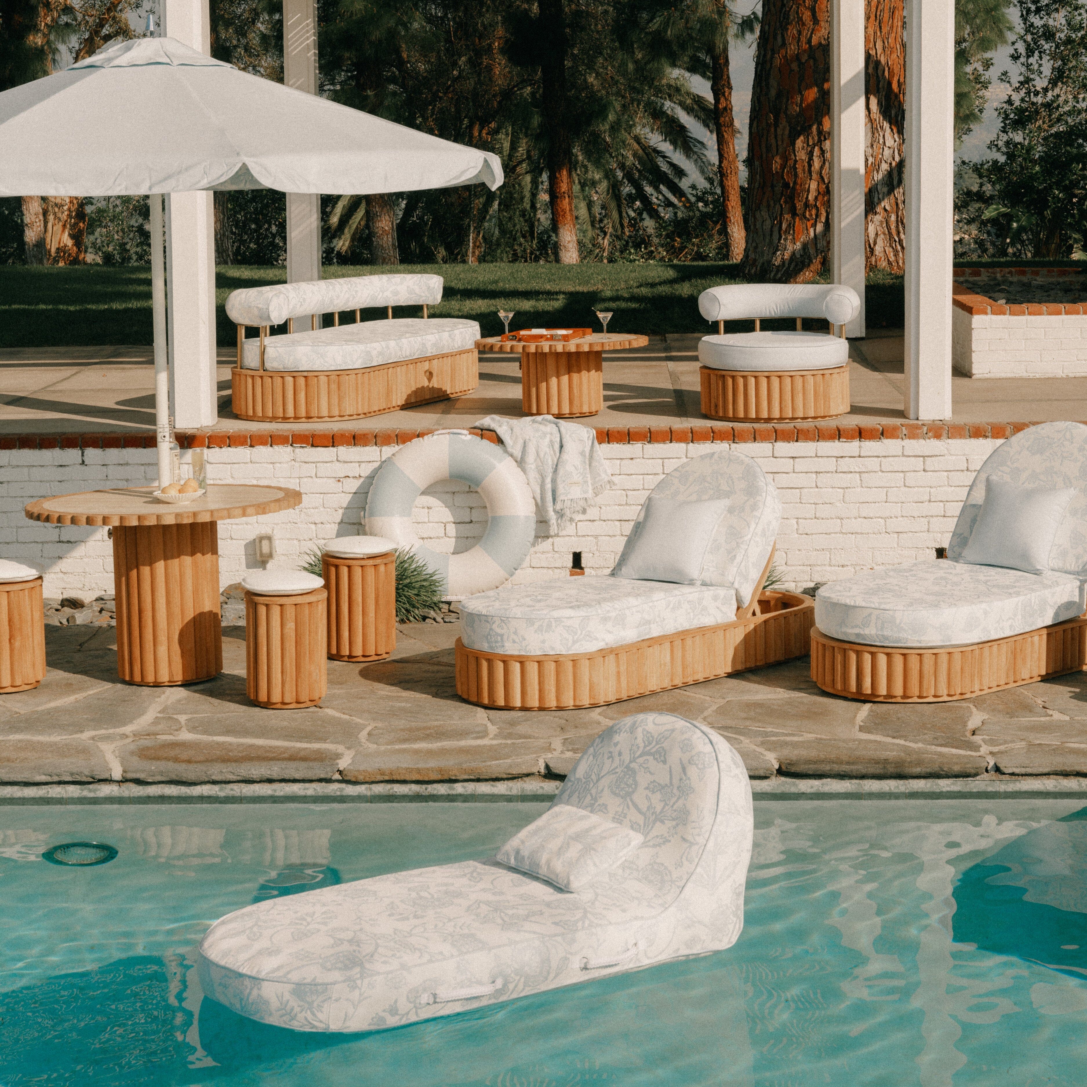 The Pool Lounger - Hanalei Bay Blue Jacquard Pool Lounger Business & Pleasure Co. 