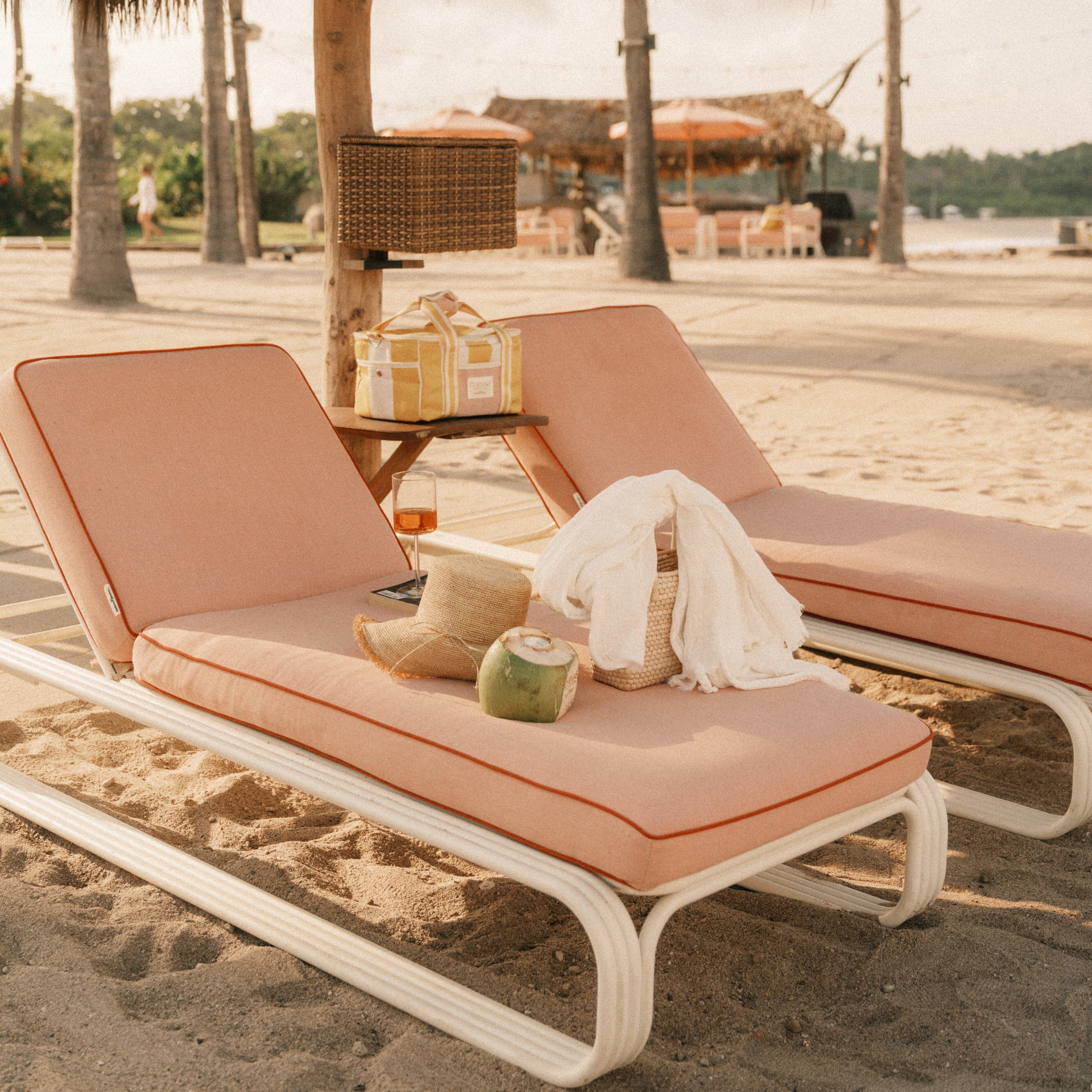 The Contini Sun Lounger in Rivie Pink | Antique White Frame Contini Sun Lounger Business & Pleasure Co. 