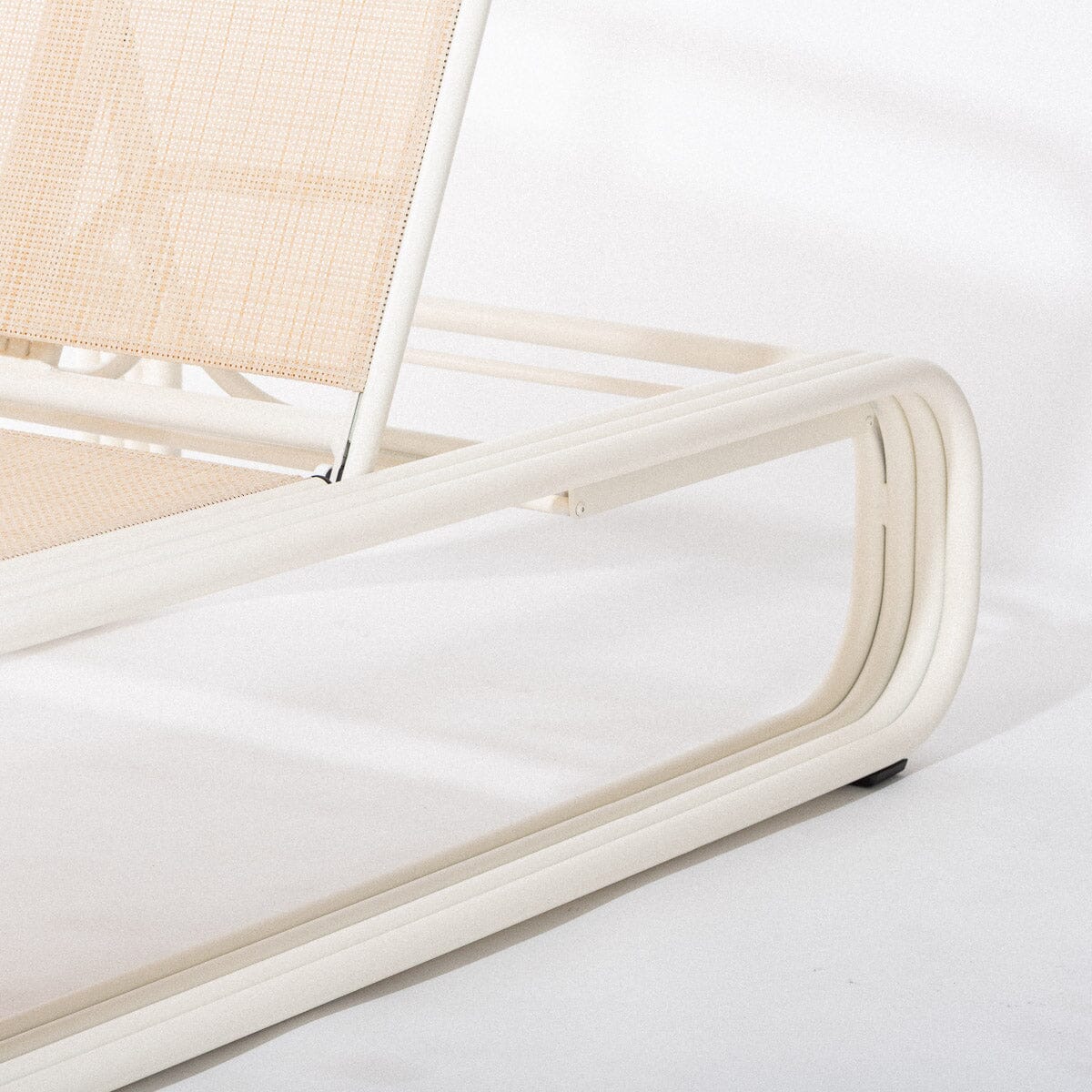 The Contini Sun Lounger Contini Sun Lounger Business & Pleasure Co. 